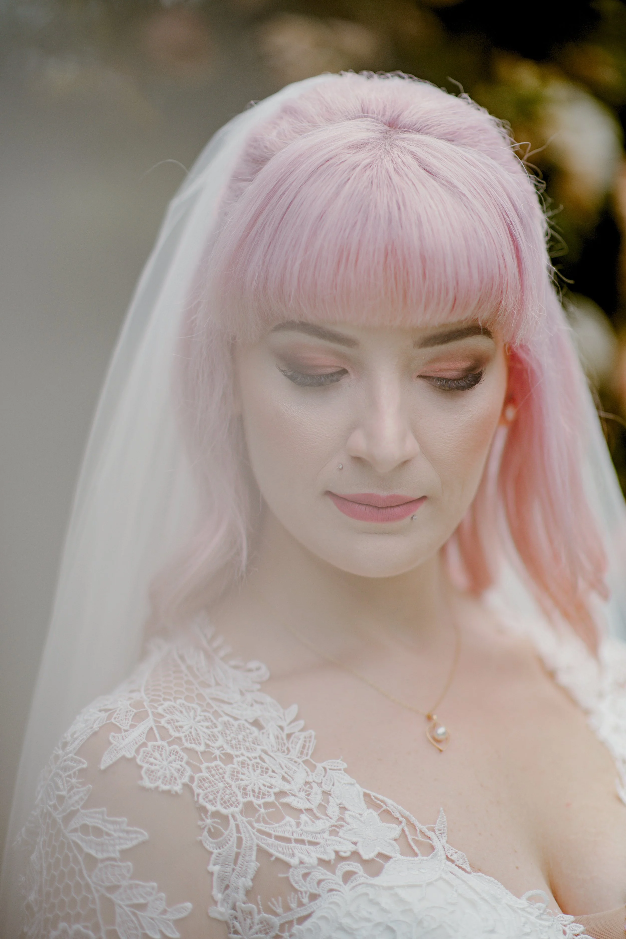 Maddie-Mike-First-Look-Ready-Carly-Bish-Photography-109.jpg