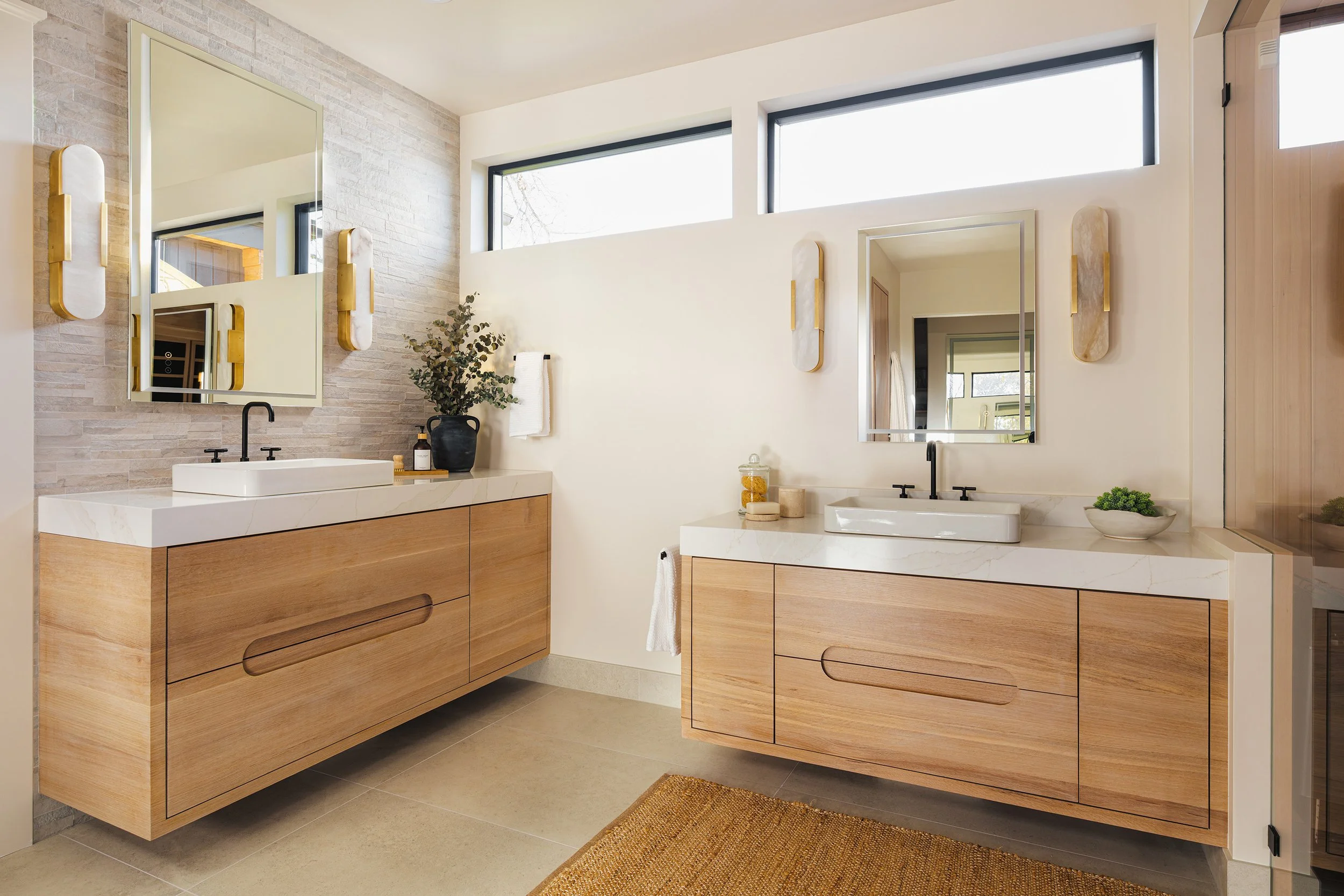 Shore-Pine-Bathroom-001.jpg