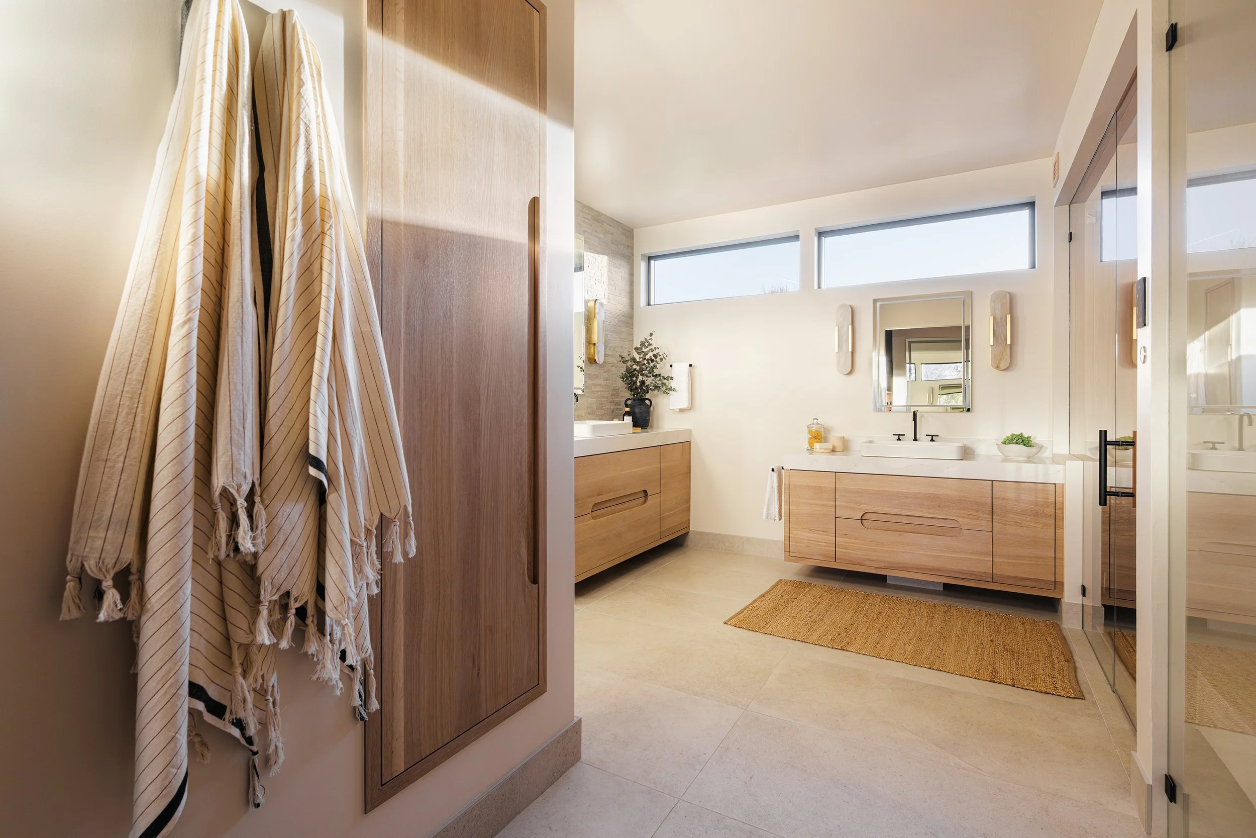 Shore-Pine-Bathroom-004.jpg