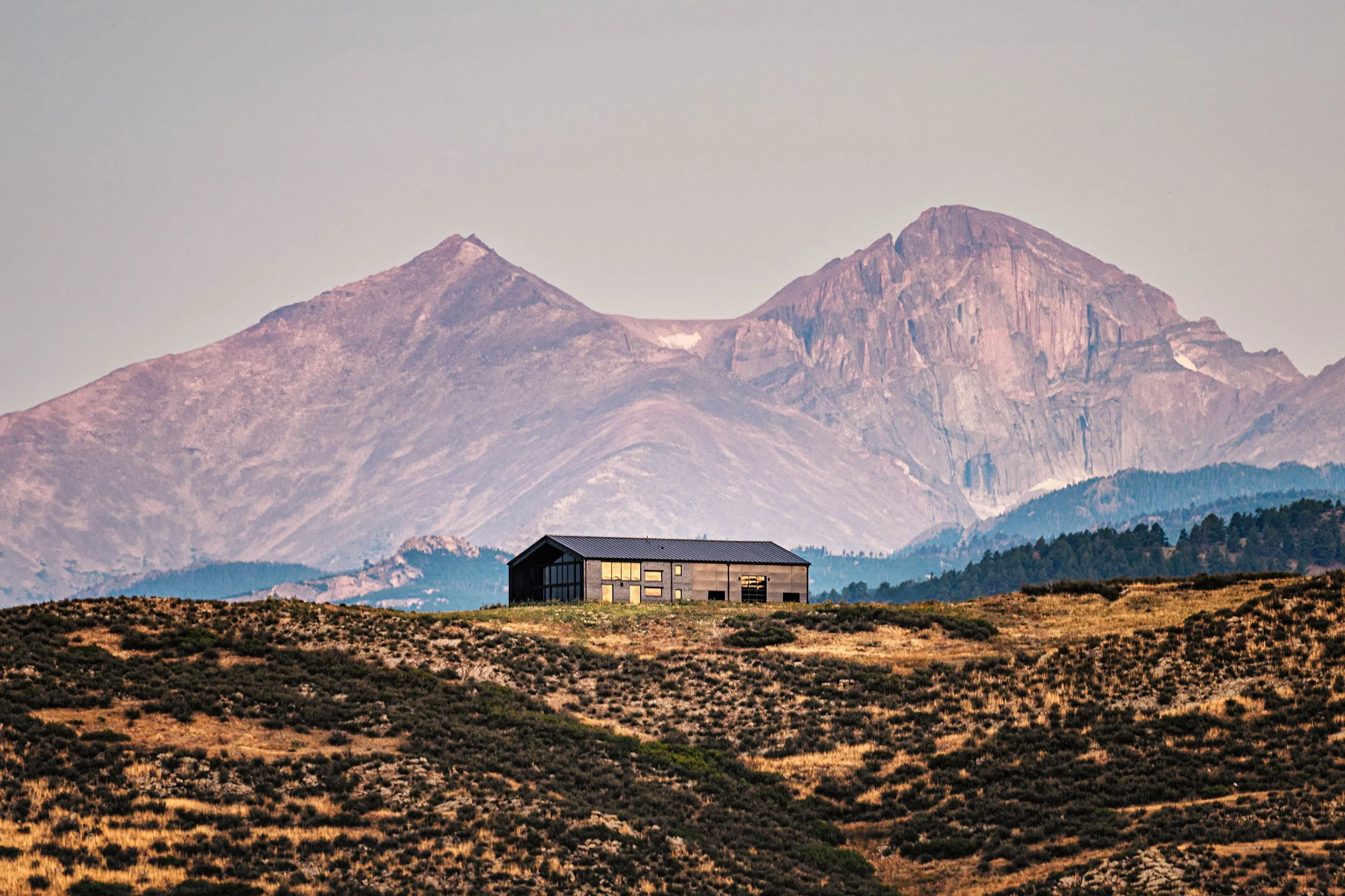 aggregate-steel-industrial-modern-home-loveland-colorado.jpg