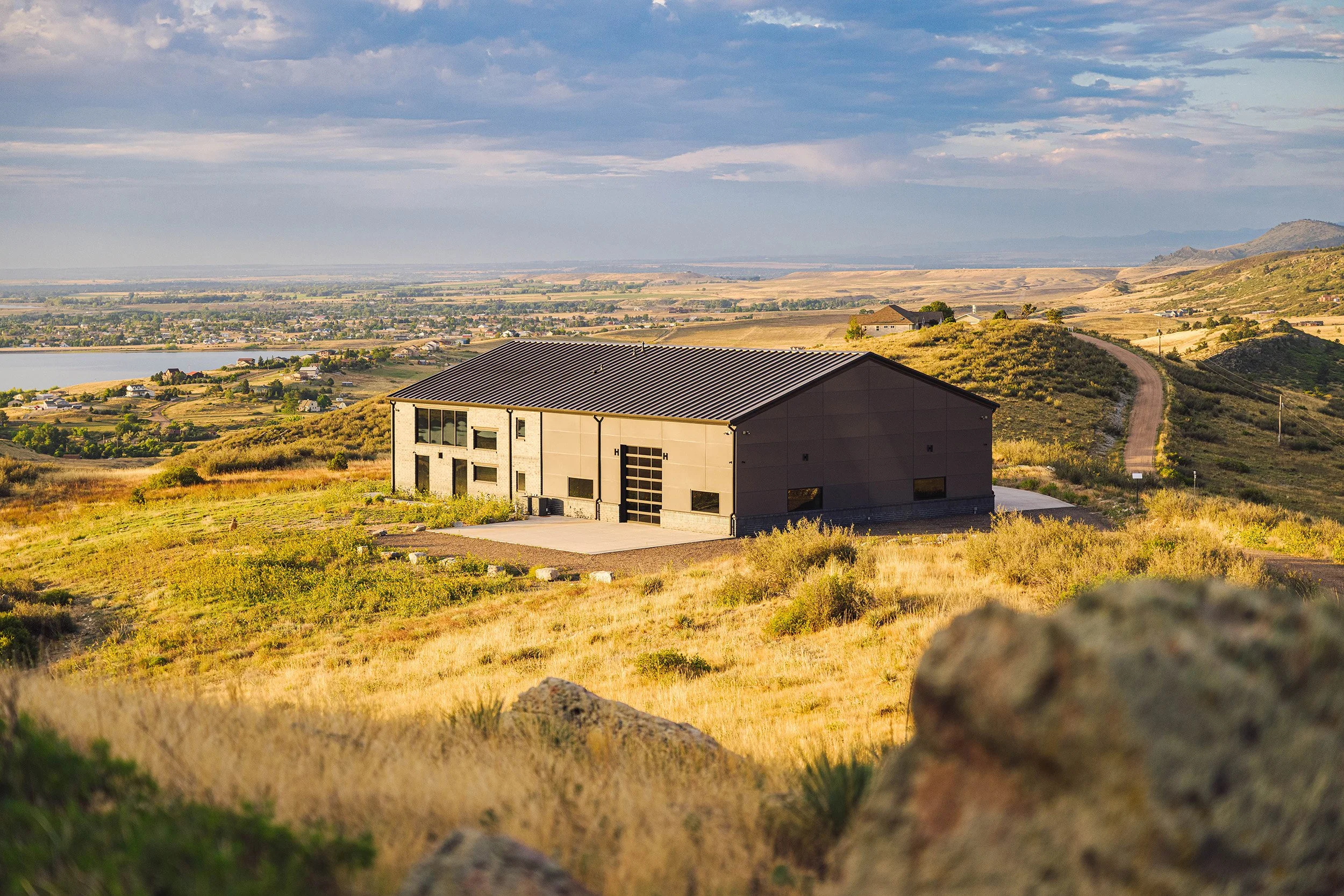 aggregate-steel-hillside-overview-golden-prairie.jpg