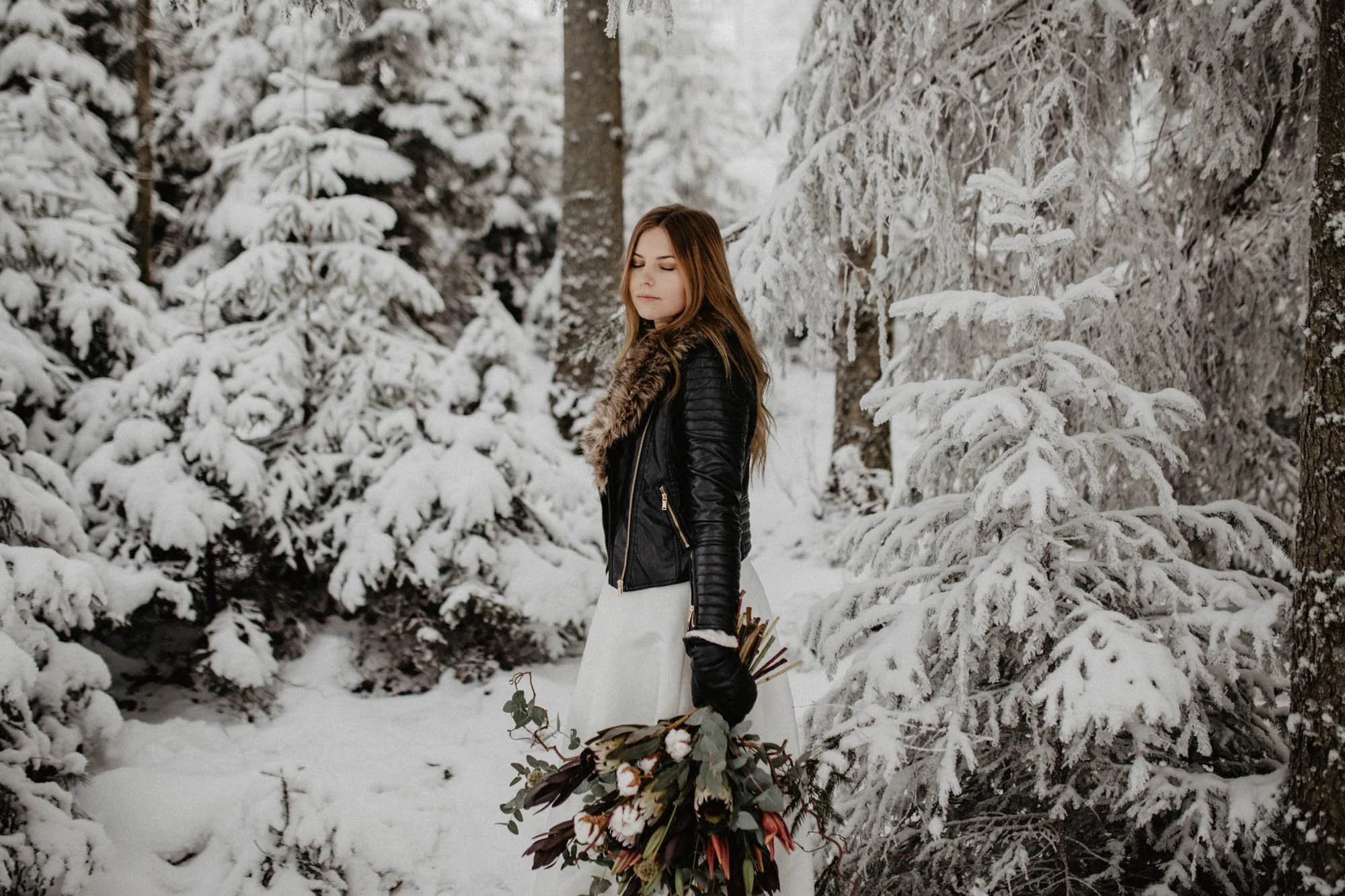 ashley_schulman_photography-winter_wedding_tampere-37.jpeg