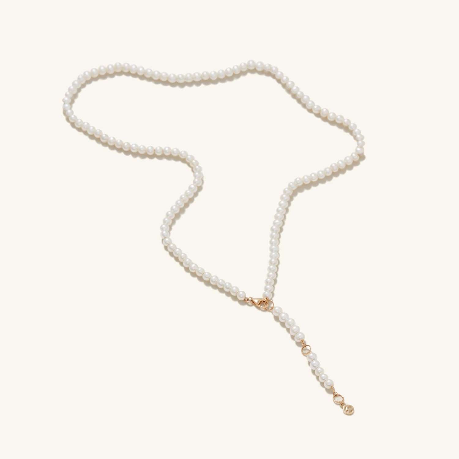 ClassicPearls_necklace_white_yg_alt2_0138.jpg
