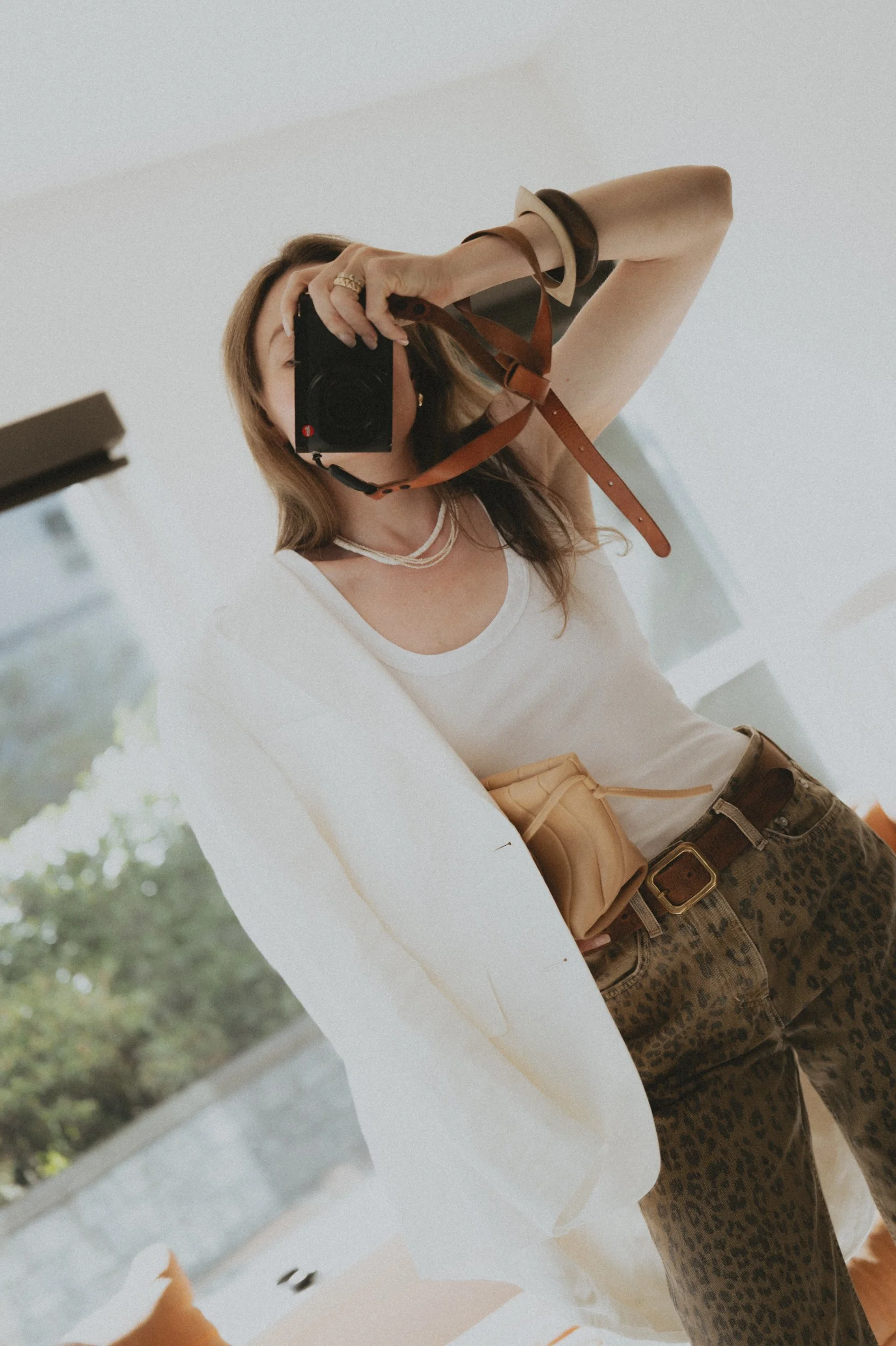 L1015282socmed.jpg