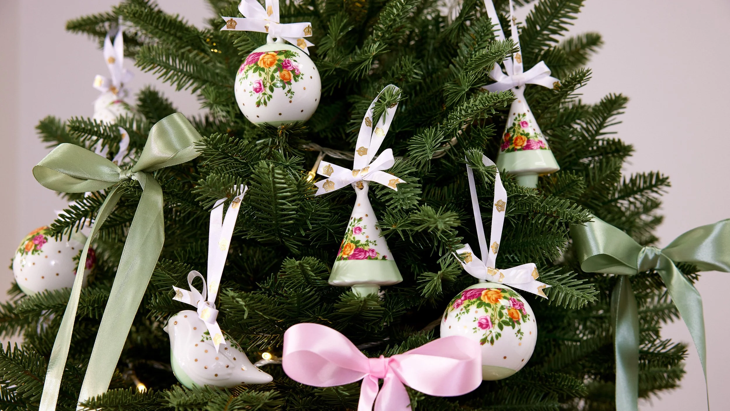Royal Albert Christmas decorations