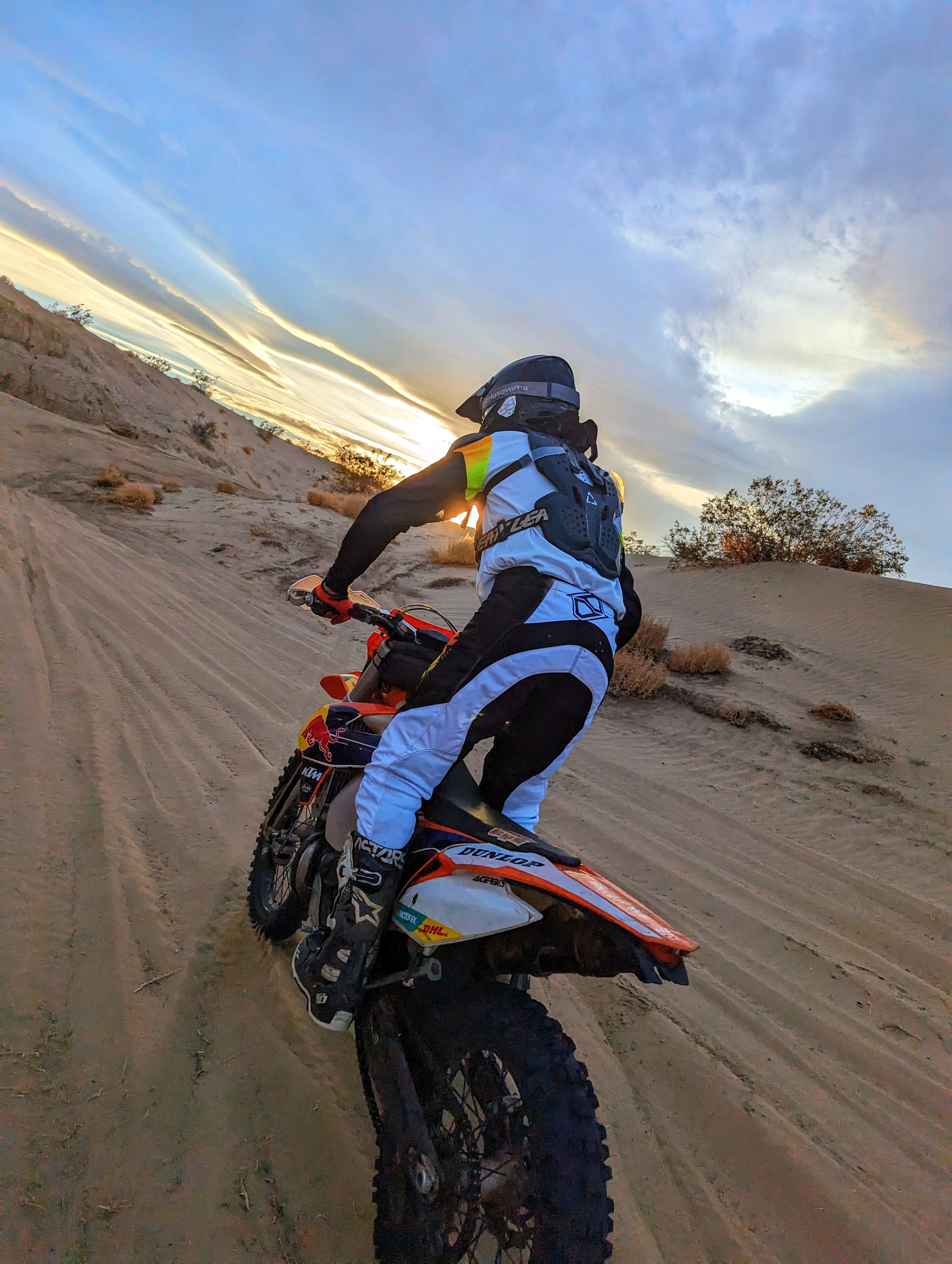 dirtdesert.jpg