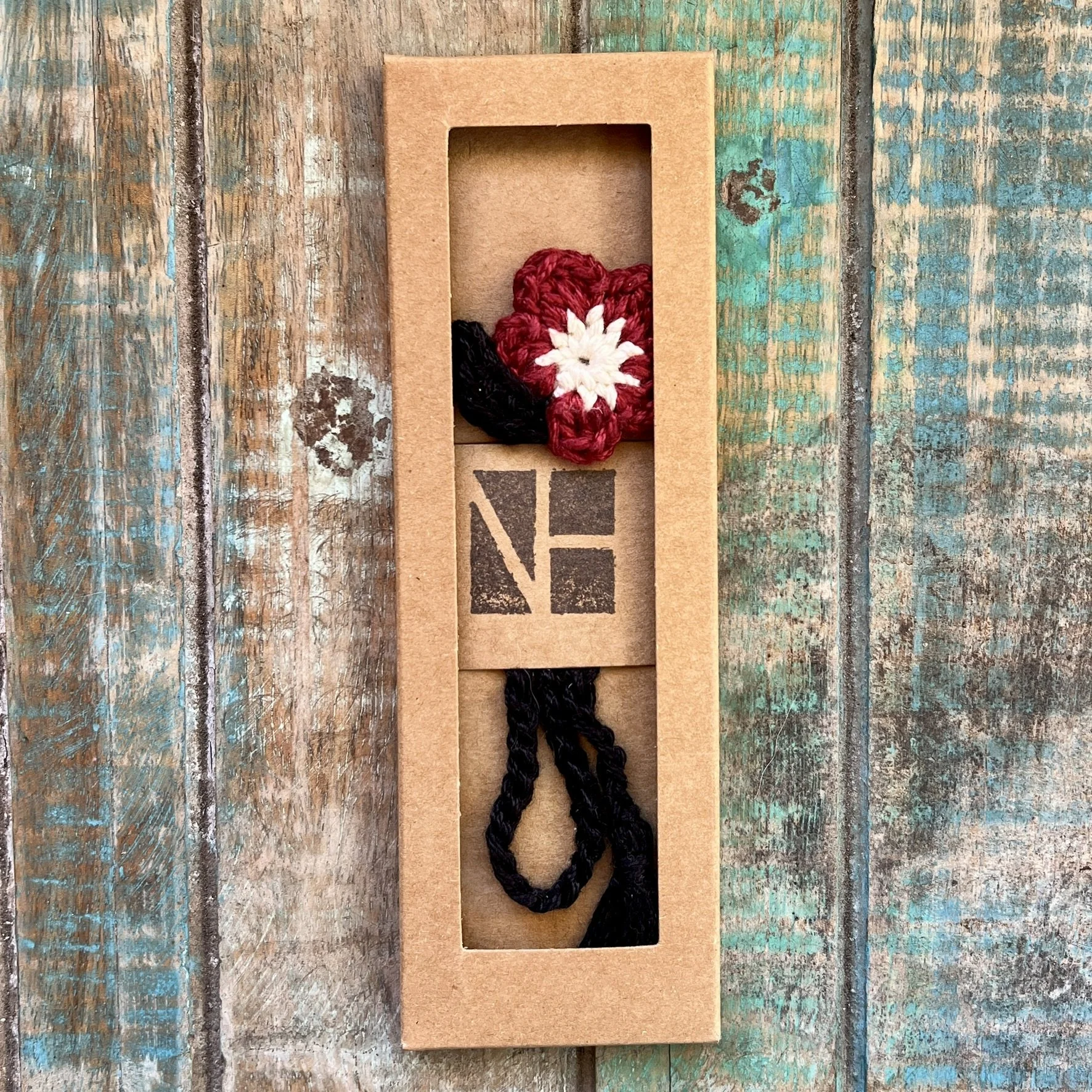 Crochet Flower Bookmark  (Elenor)