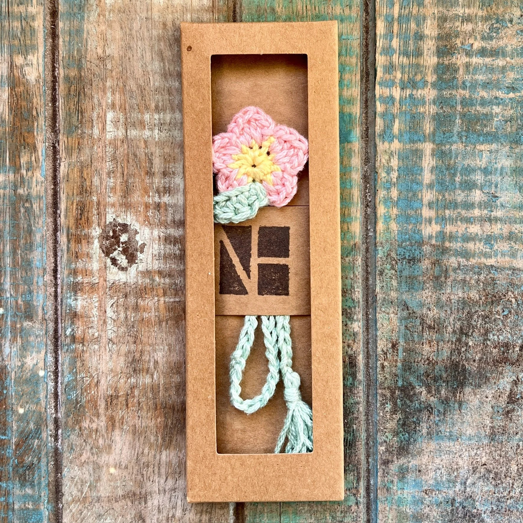Crochet Flower Bookmark  (Rose)