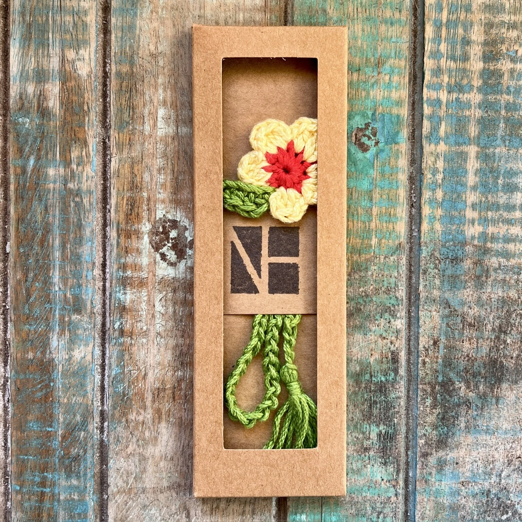 Crochet Flower Bookmark  (Zoya)