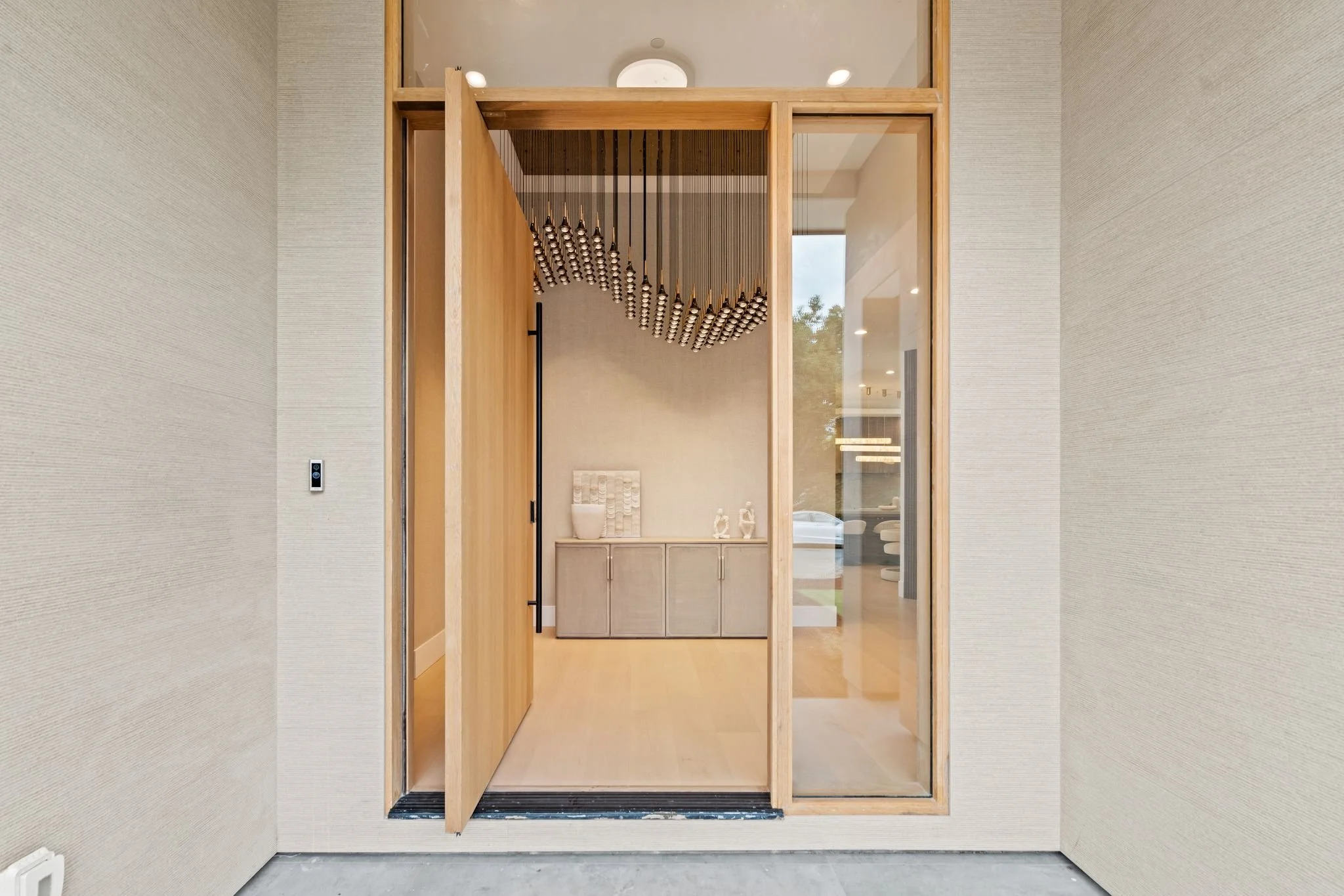 02 Front Foyer.jpg