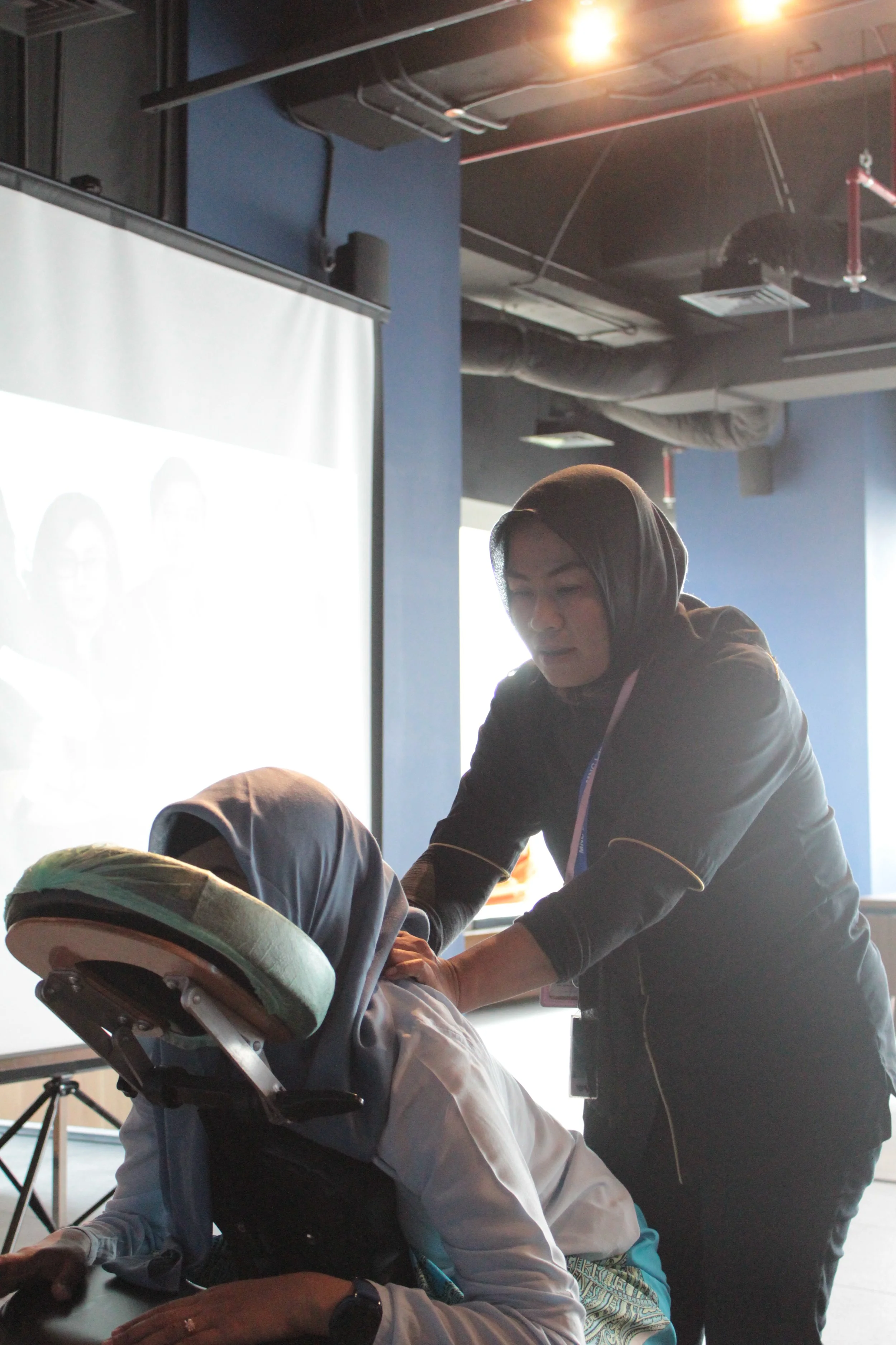 for MNC & High End Magazine