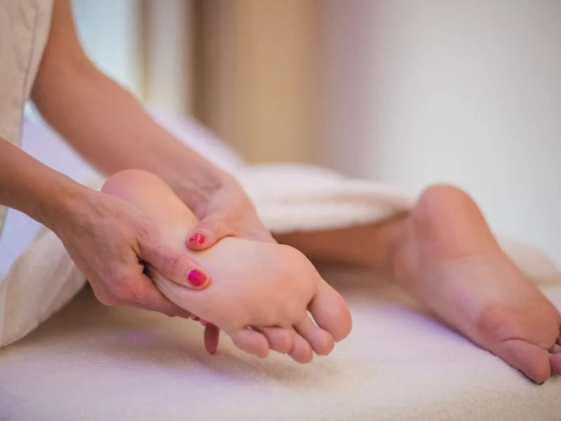Foot Massage Near Me - Pijat Kaki Profesional Mulai 50rb