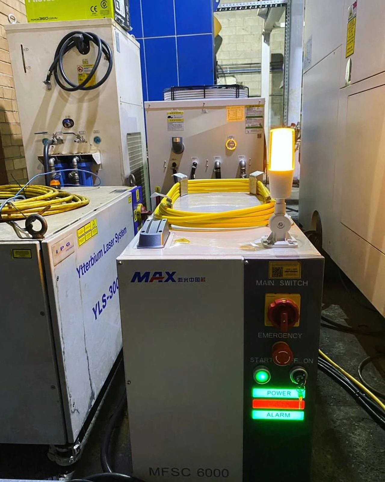 Max 6kw upgrade complete. Taken customer from 1.1 meters per minute to 2.1 meters per minute on 10mm ms 02.

#nextgenmachinery #sheetmetalmachinery #fiberlaser #tubelaser #cncpressbrake #tooling #softwaresolutions #fabricationmachinery #engineeringma