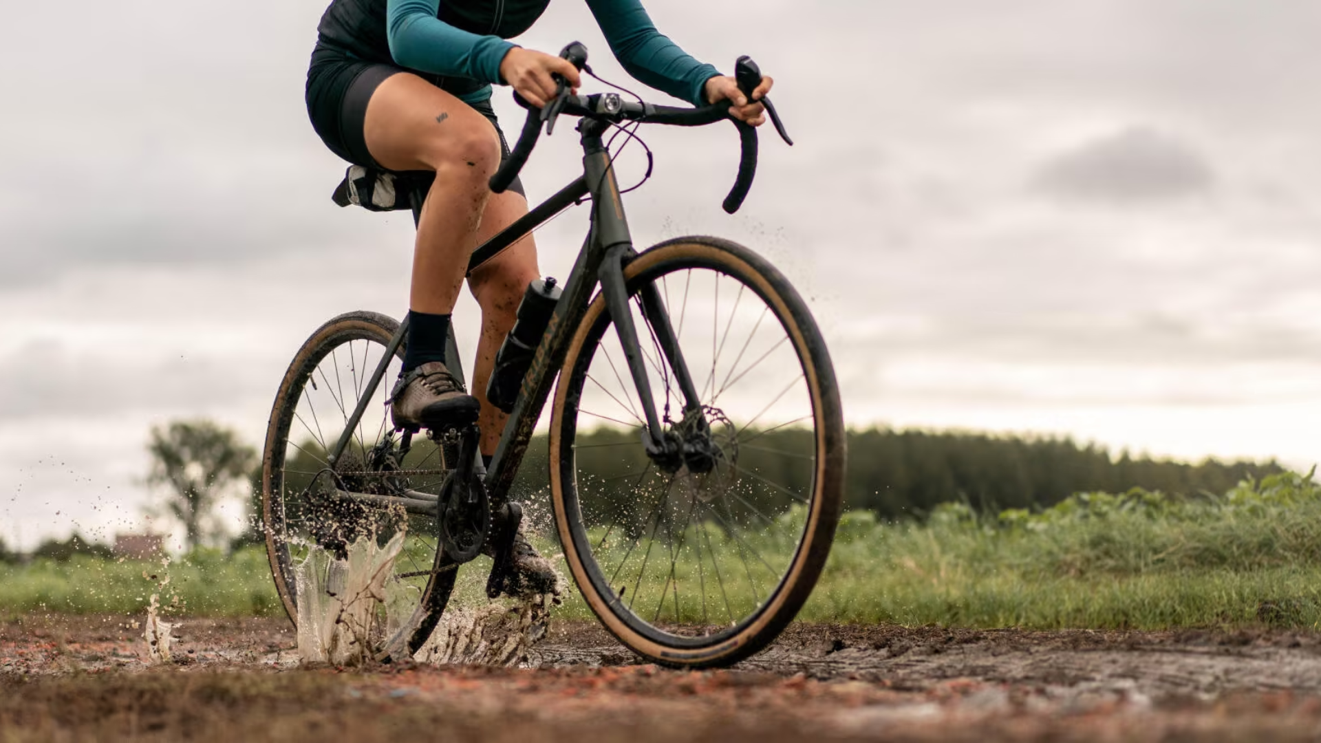 Vélo de route ou gravel : lequel choisir ? — Dans la Tête d'un Cycliste