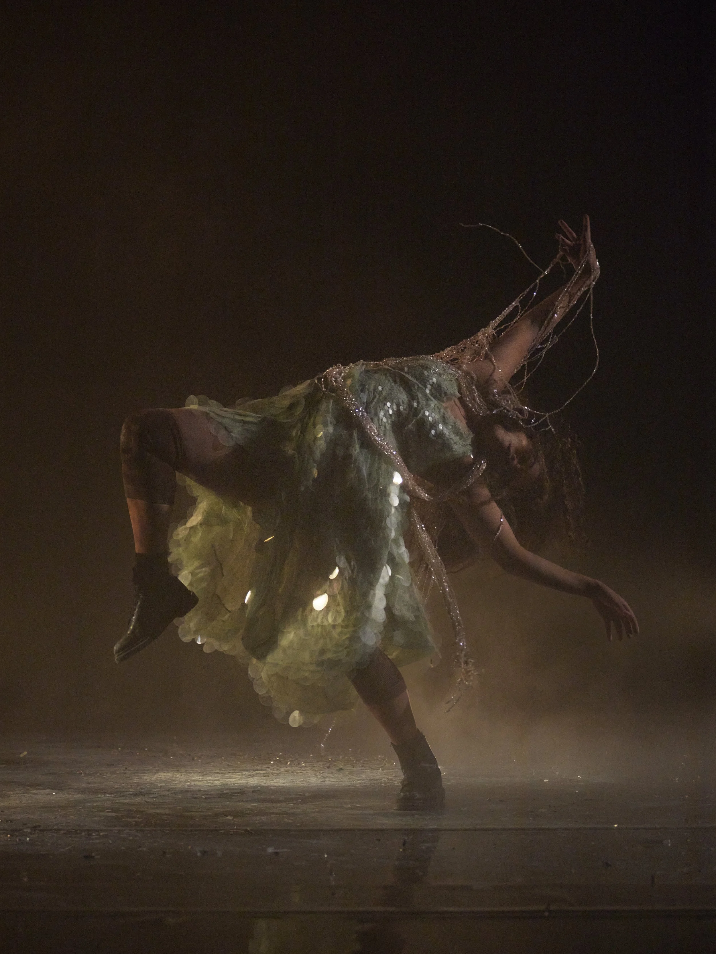 ghaliah dance back bend.jpg