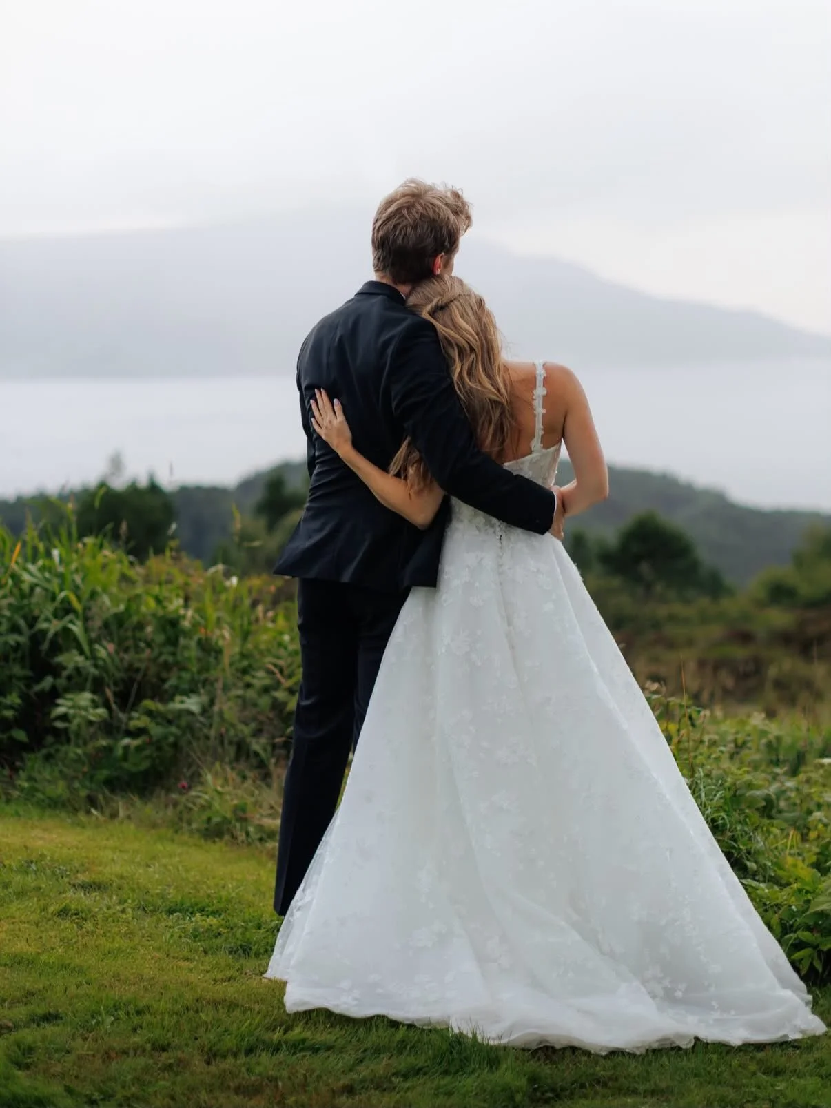 Gratulerer! 🥂🫶

Idag er jeg litt overveldet av alle dere fine brudene v&aring;res.
Dere er s&aring; utrolig gode, og jeg setter uendelig stor pris p&aring; alle de fine tilbakemeldingene dere sender 🥹🫶❤️

Tusen tusen takk! 

Hurra for kj&aelig;rl