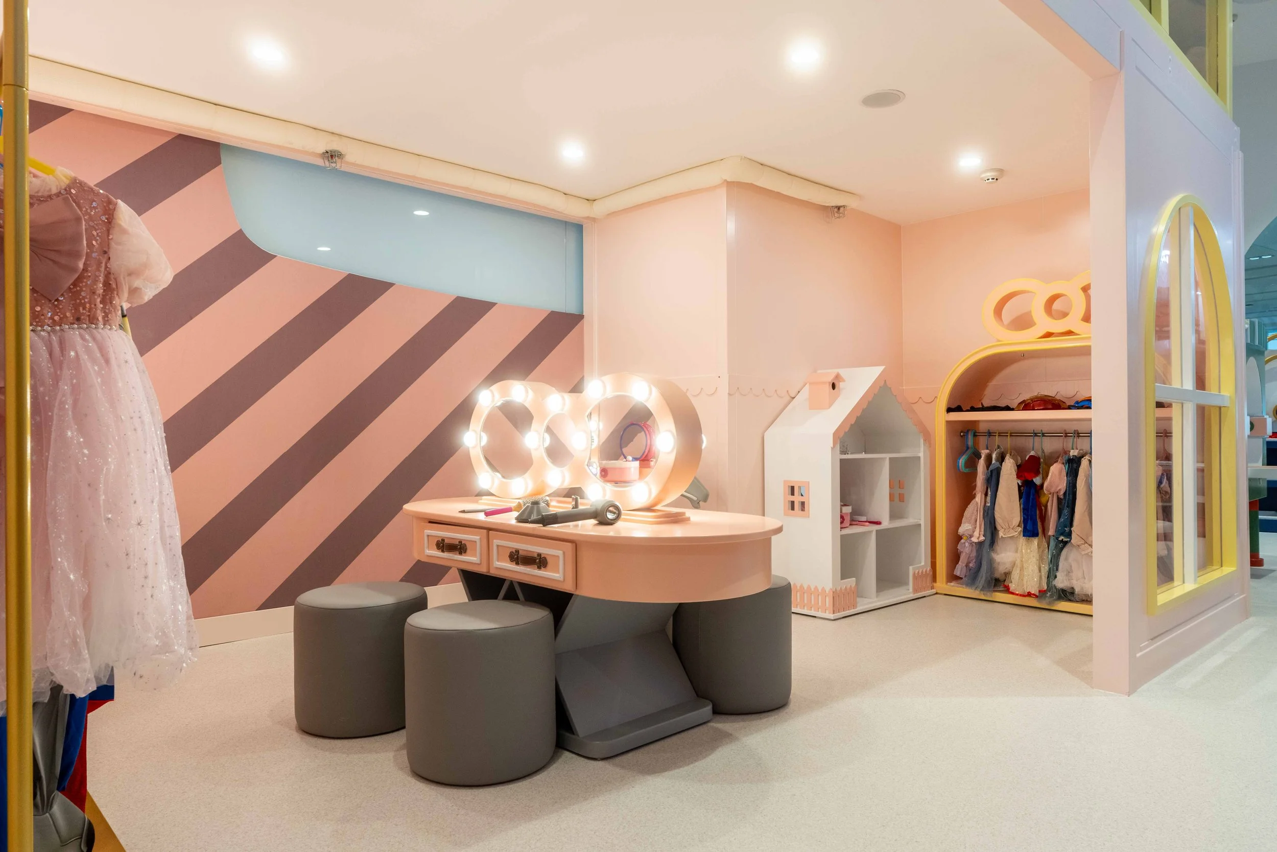 Little Amigos_Penrith VIP Launch_lowres_WEB_72dpi-47.jpg