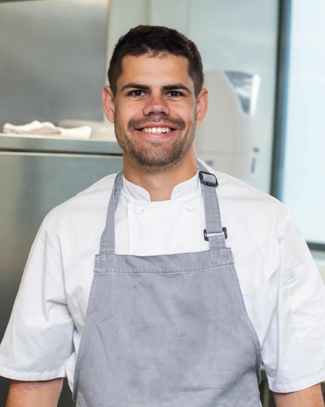 Meet your 2025 Annual Awards of Excellence Kitchen Achievers! 🌟
Joe Shamash, Demi Chef De Partie at @abckitchens.london.
Congratulations Joe on this incredible achievement and well done for all your hard work!
shamash_cooks #RACA #CulinaryEducati