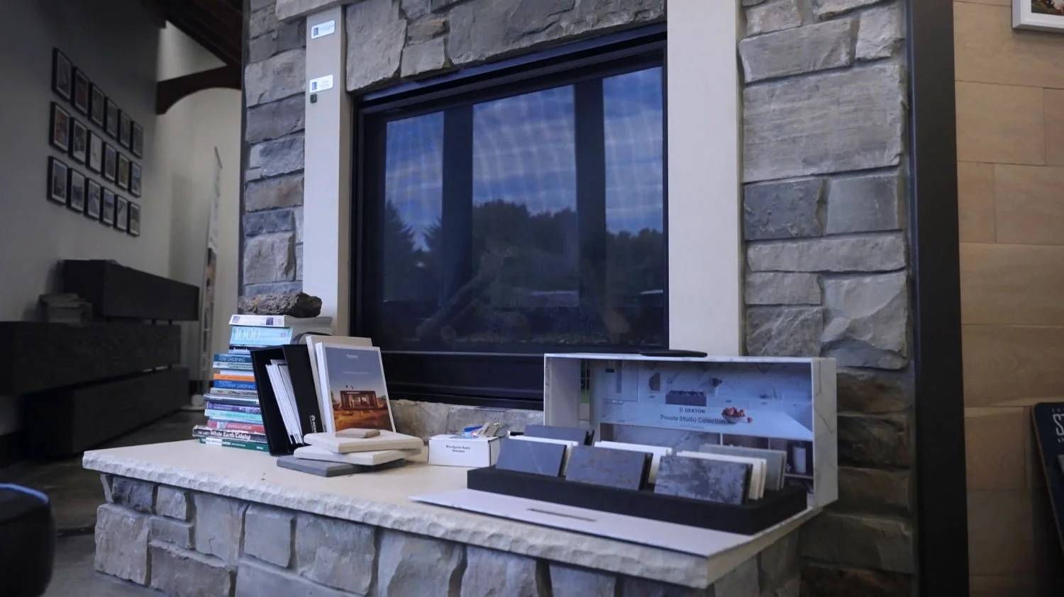 showroom in Papillion, NE featuring outdoor materials and design displays