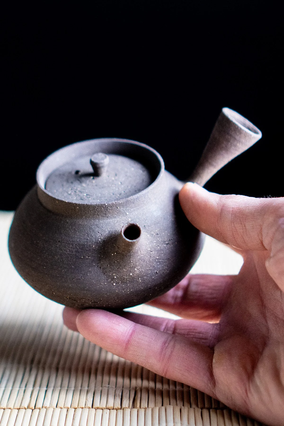 Traditional side handle kyusu teapot inspired by Japanese tea culture and made for everyday brewing.
