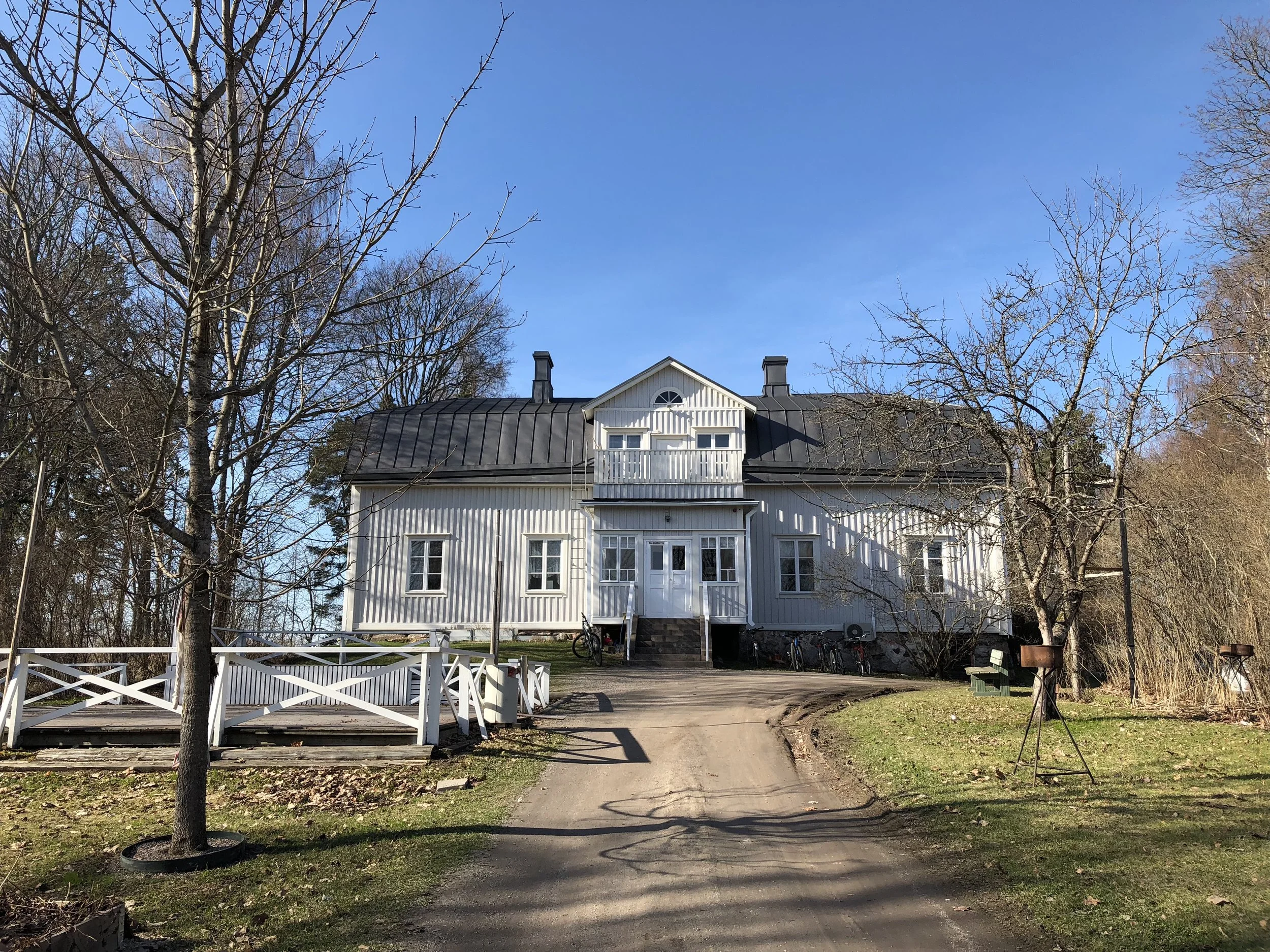 Suomalainen eroseminaari Keravalla syksyllä 2025