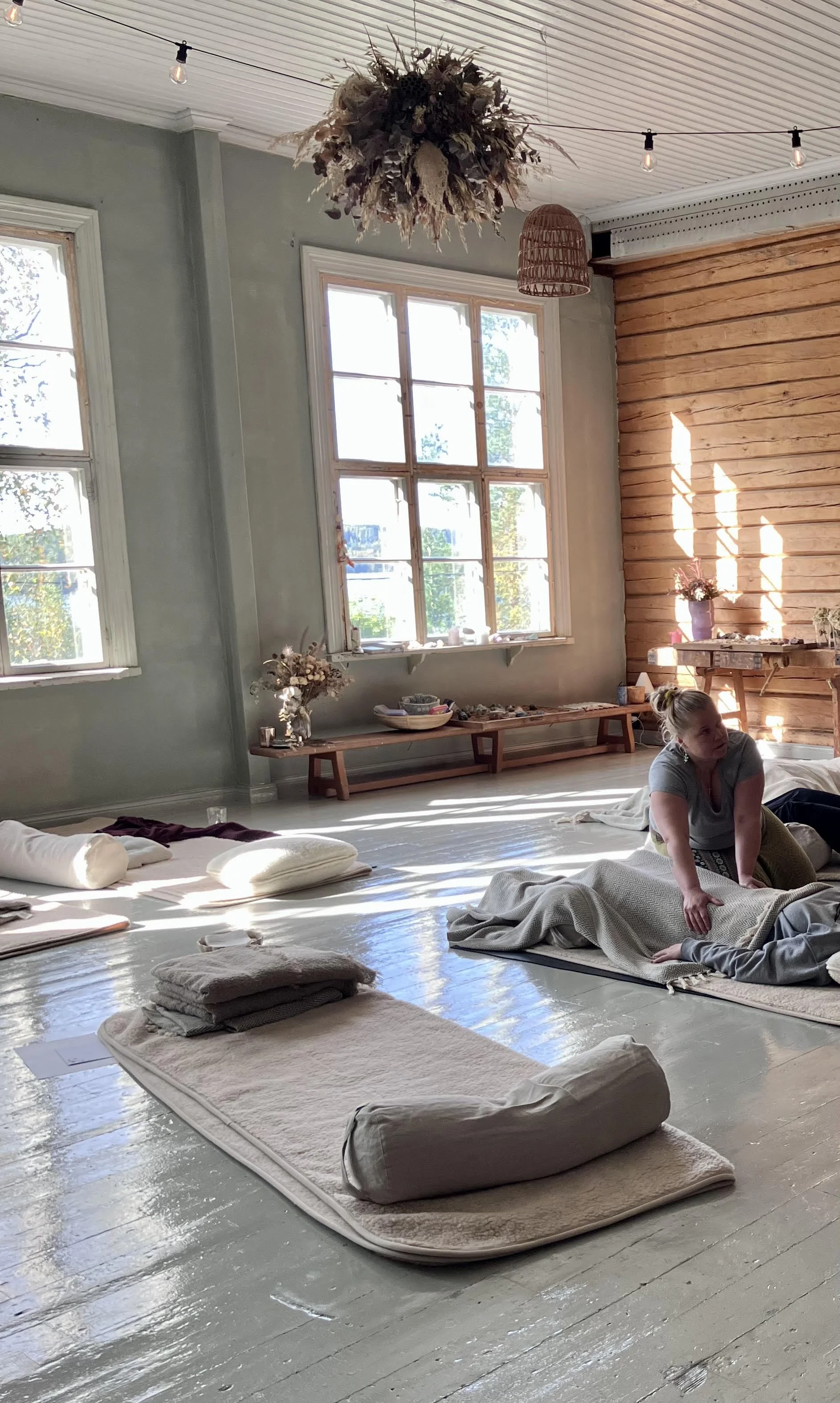 Verla sali valmistettu eroretriittiä varten.