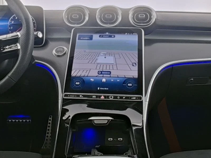 W1KAH4BB1TF221925_5_INTERIOR.jpg