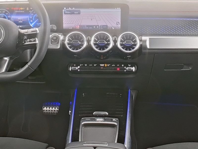 W1N9M0CB8TN165948_5_INTERIOR.jpg