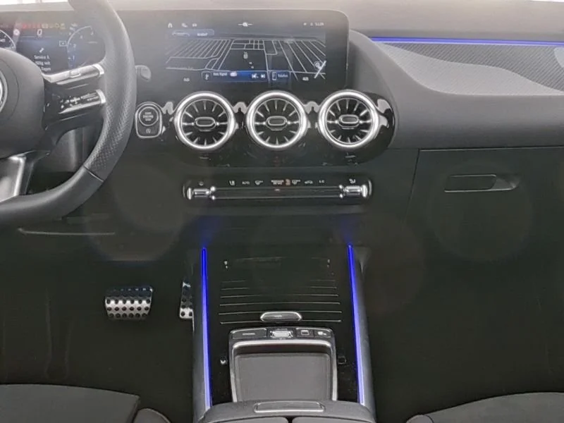 W1N4N8EB4TJ774710_5_INTERIOR.jpg
