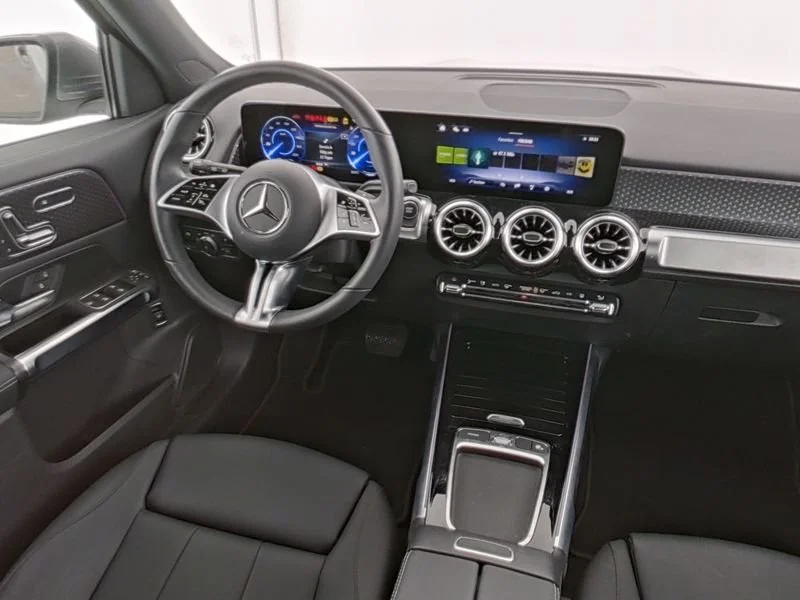 W1N9M0CB9TN143456_6_COCKPIT.jpg