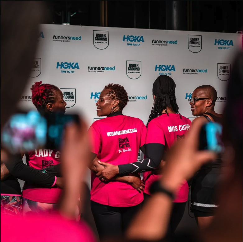 underground_fan_clun_carbon_up_black_girls_do_run_113.png