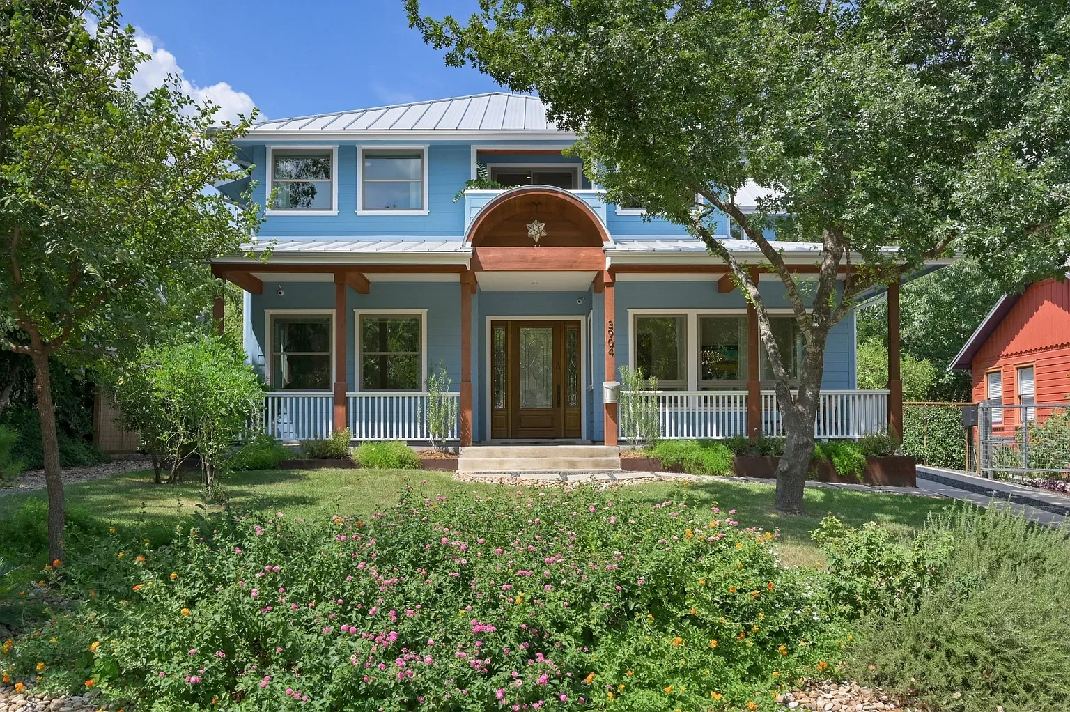 SOLD || 3904 Petes Path