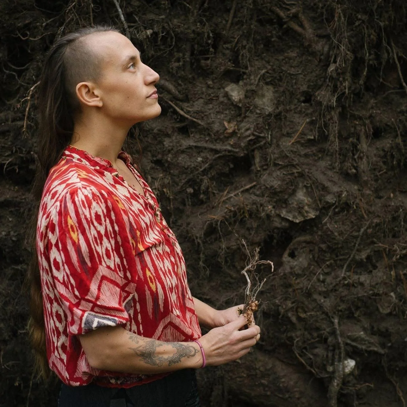 Collective Spotlight: Taina Lyons