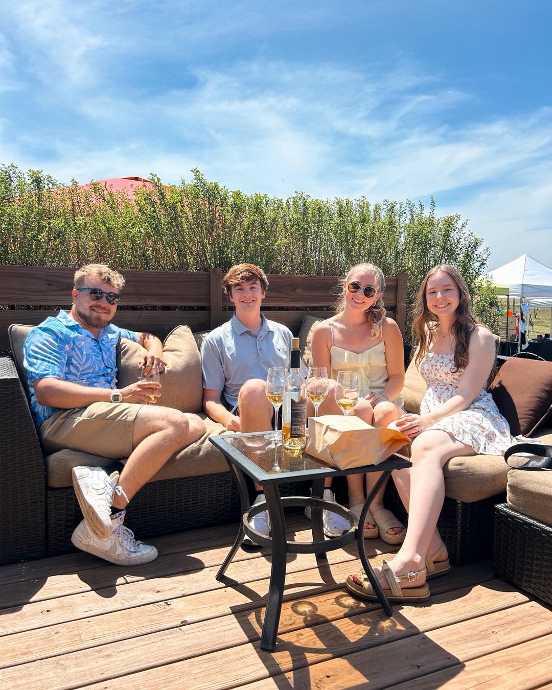 Sunny afternoons + River Bend + your favorite people = a pretty great combo ☀️🍷