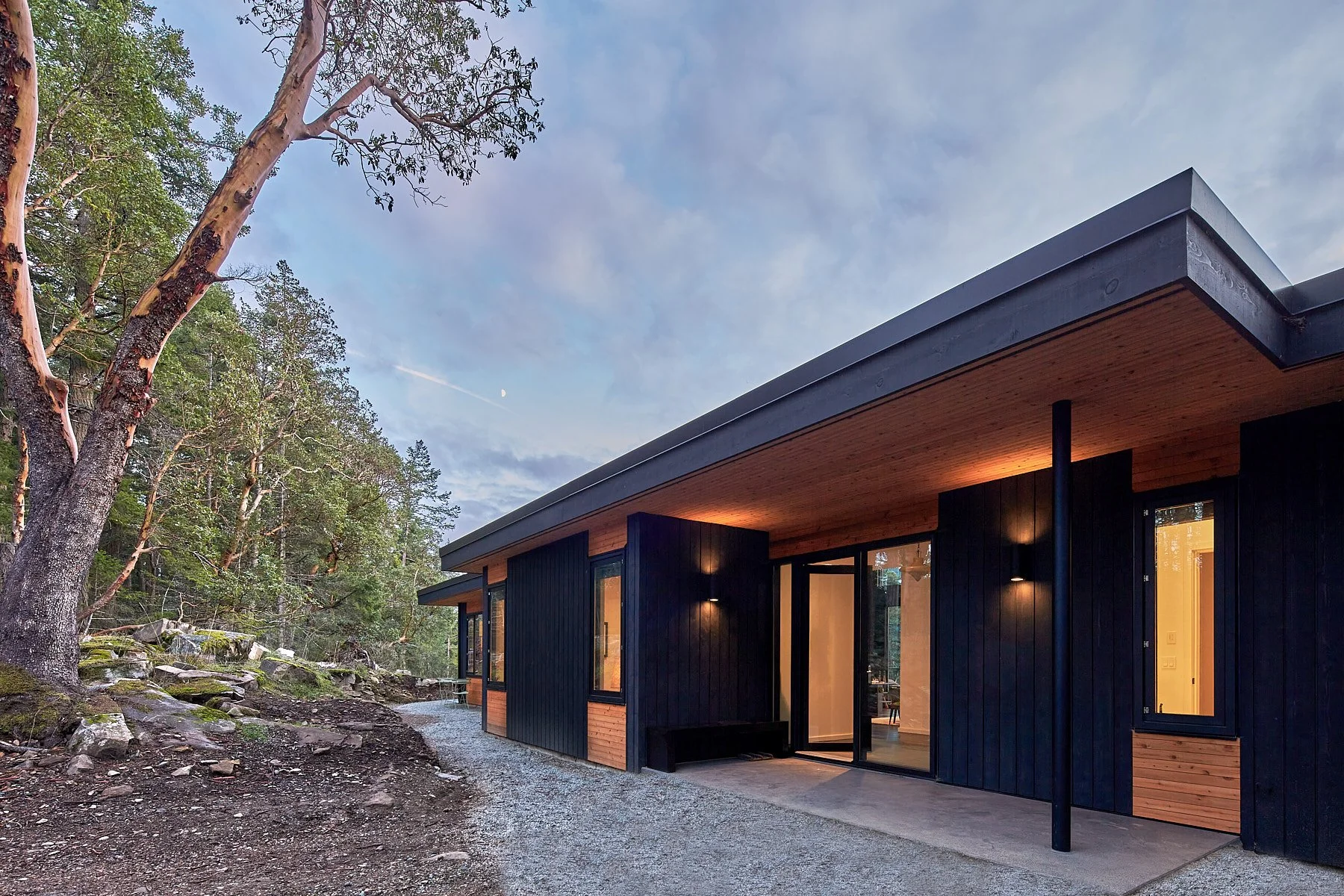 WOVEN RIDGE