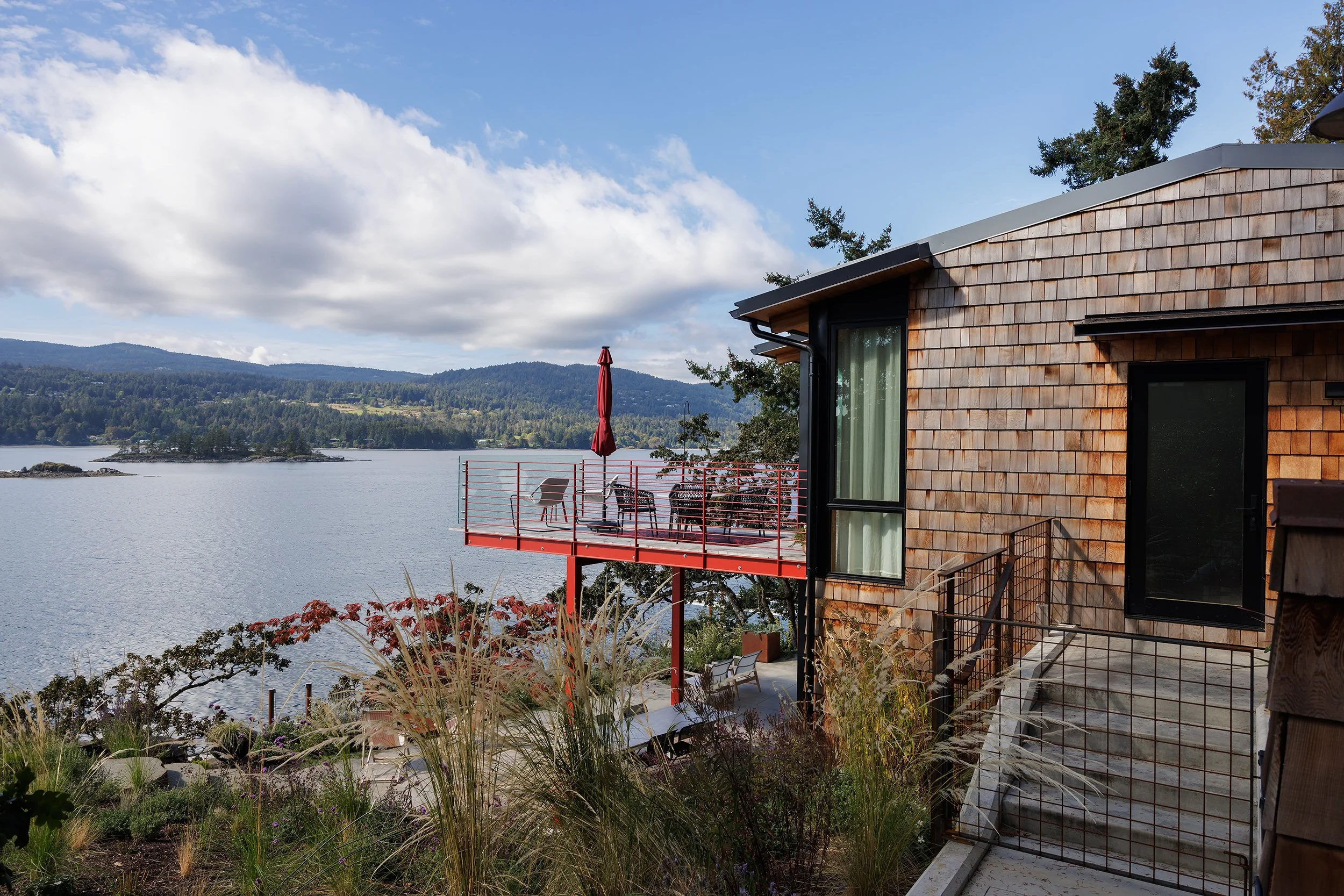Wood Lines + Steel
2,828 sq. ft.
CARLSON ARCHITECTURAL WORKS
