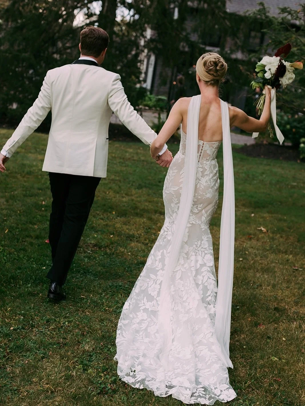 Congratulations to Britt &amp; Robbie! Wishing you a lifetime of love and joy. We&rsquo;re so glad that Lost Fox could be part of your story together. 
📷 @trimblenator 
🌿 @aurorabotanica 
@my.name.is.britt 
@rmillerj21 
.
.
#lostfoxinn #litchfieldc