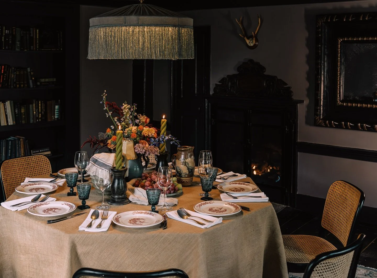 We&rsquo;re taking bookings now for private dinner gatherings of 2-8 people in our cozy Club Room. Perfect for holiday season dinners and celebrations. We&rsquo;ll plan the menu with you and spoil you and your guests while you share a delicious, leis