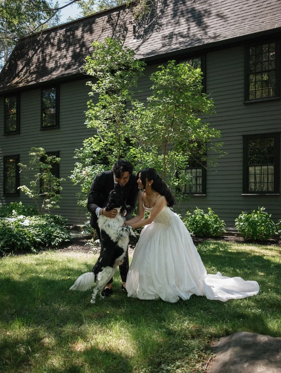 We&rsquo;re loving seeing the glorious wedding photos starting to come in from this season of events. So much joy!
.
.
#lostfoxinn #ctwedding #ctweddingvenue #litchfieldct
📷 @k_villettophotography