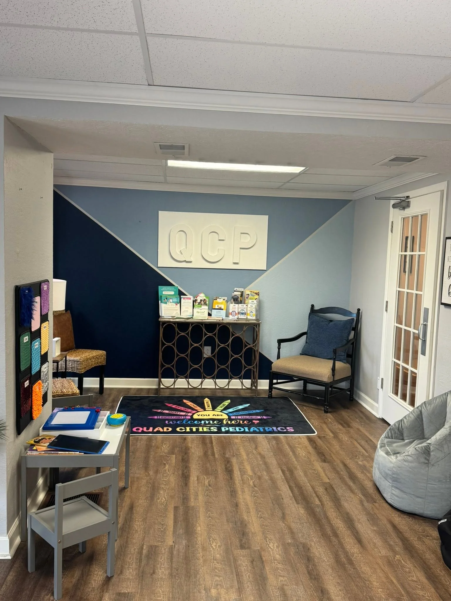Quad Cities Pediatrics | Reception Area