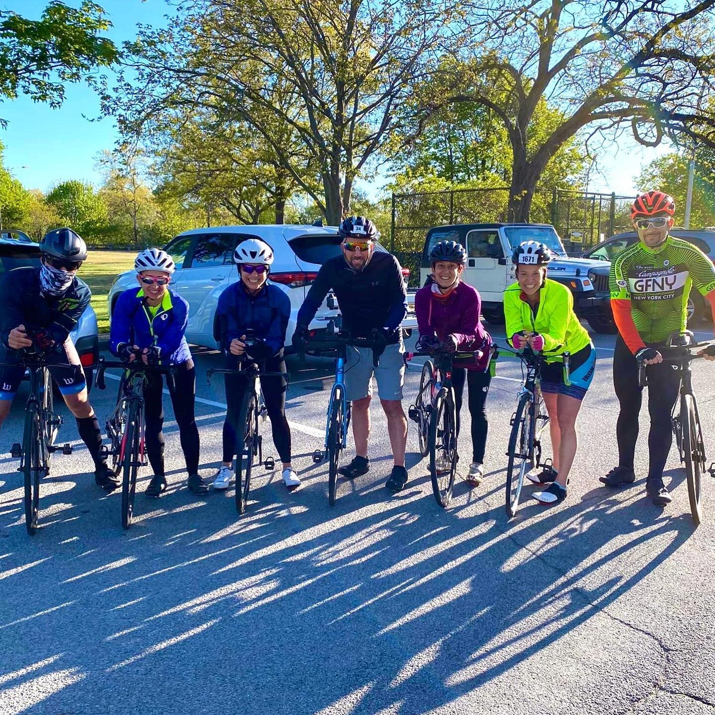 You better buckle up for this Medal Monday &amp; weekend wrap up! This crew was busy CRUSHING it in a LOT of ways. 

Congratulations to our LI Half runners: Laura Quinn, Katie Bell, Louise Senato, Michele Greenfeld, Matthew Scott, Marguerite Macagone