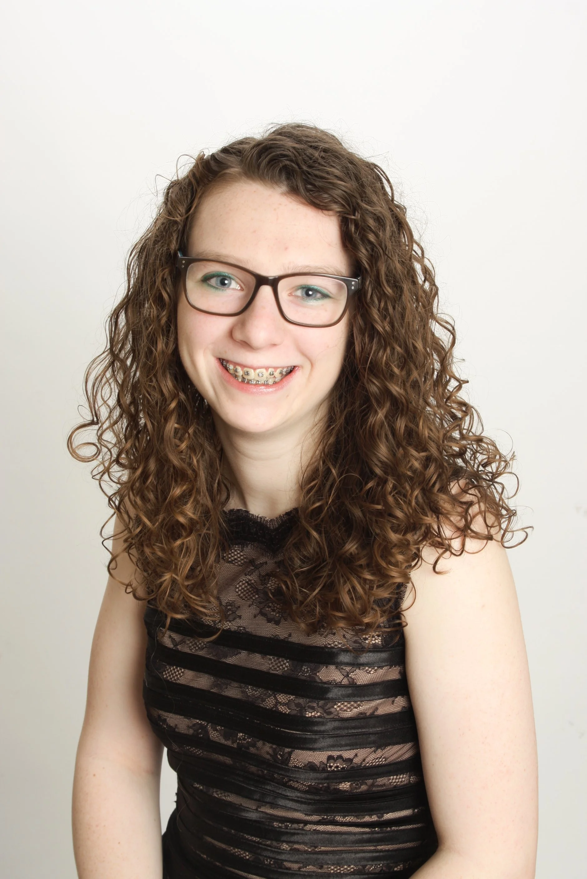 Senior Picture Black dress.jpg