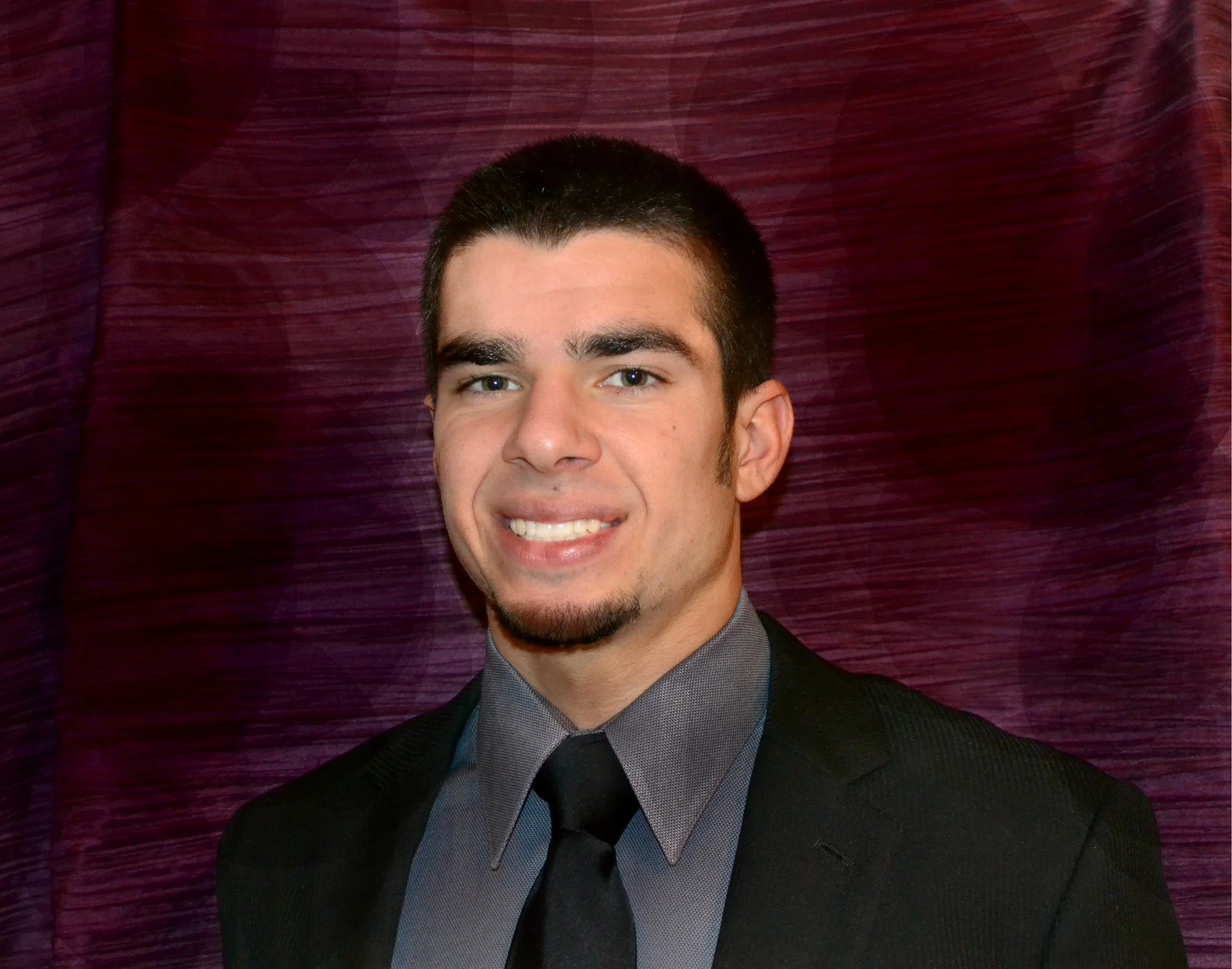 Dallas Schray Headshot.jpg