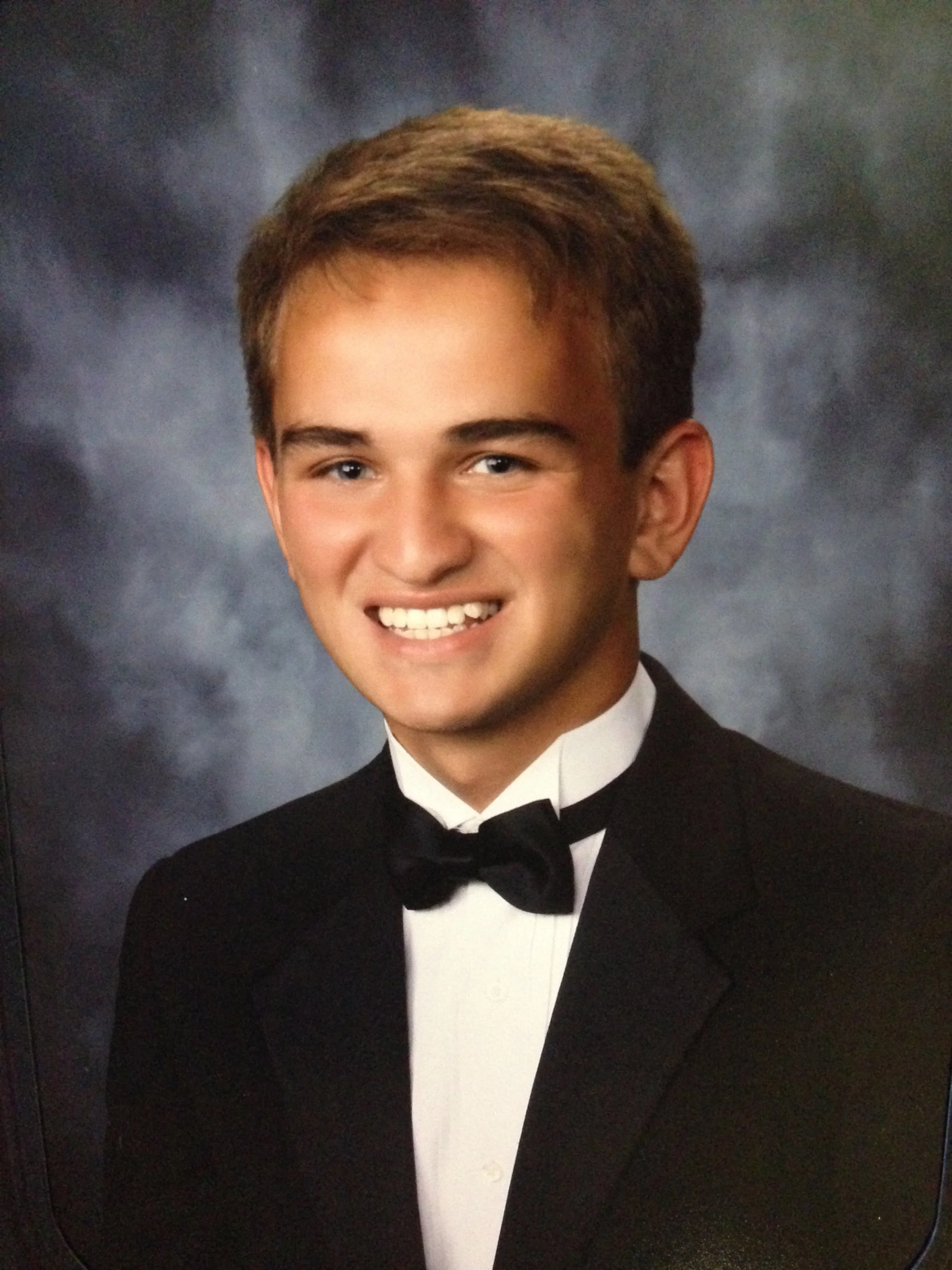 SeniorPic.jpg