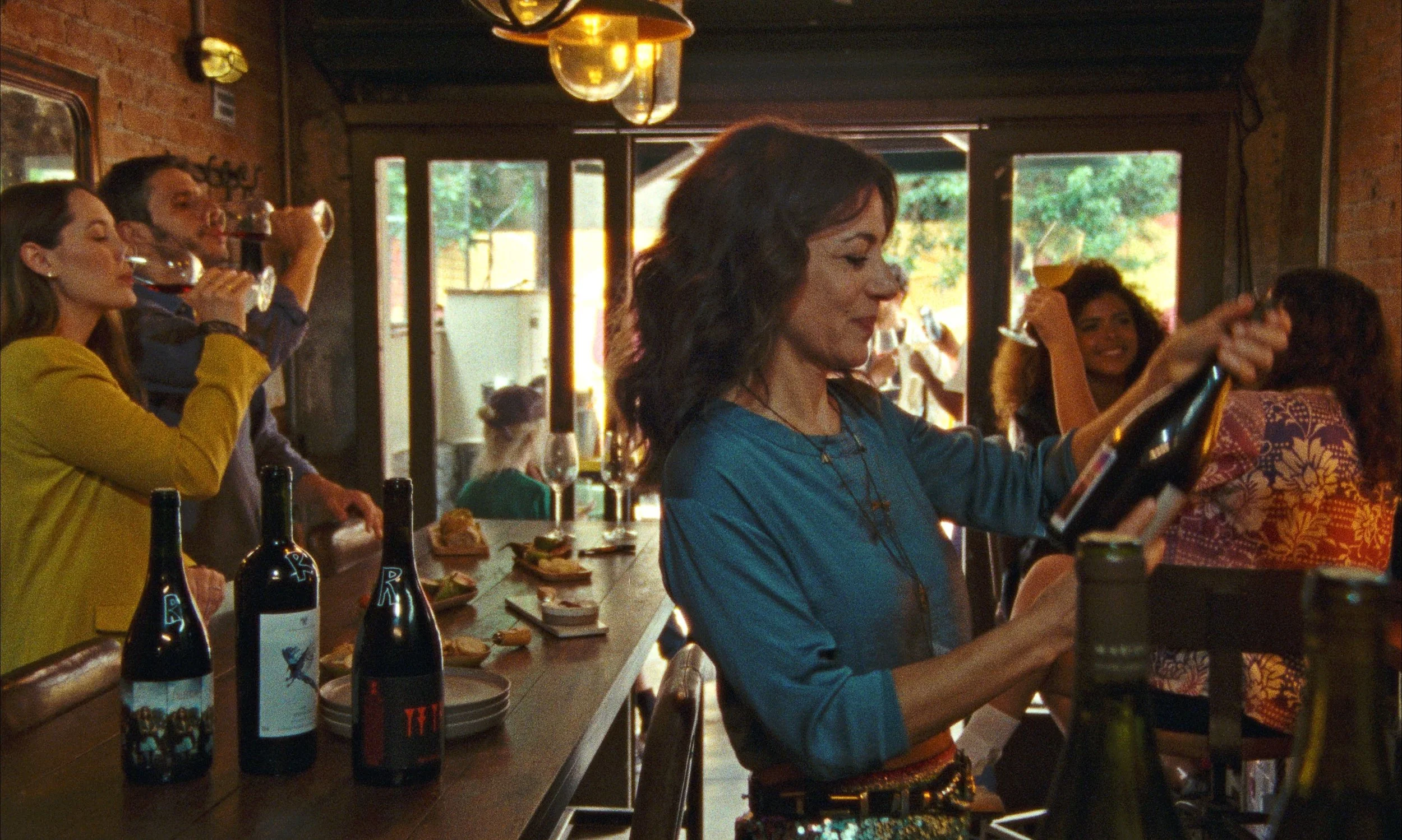 ISABEL_STILL_2.jpg