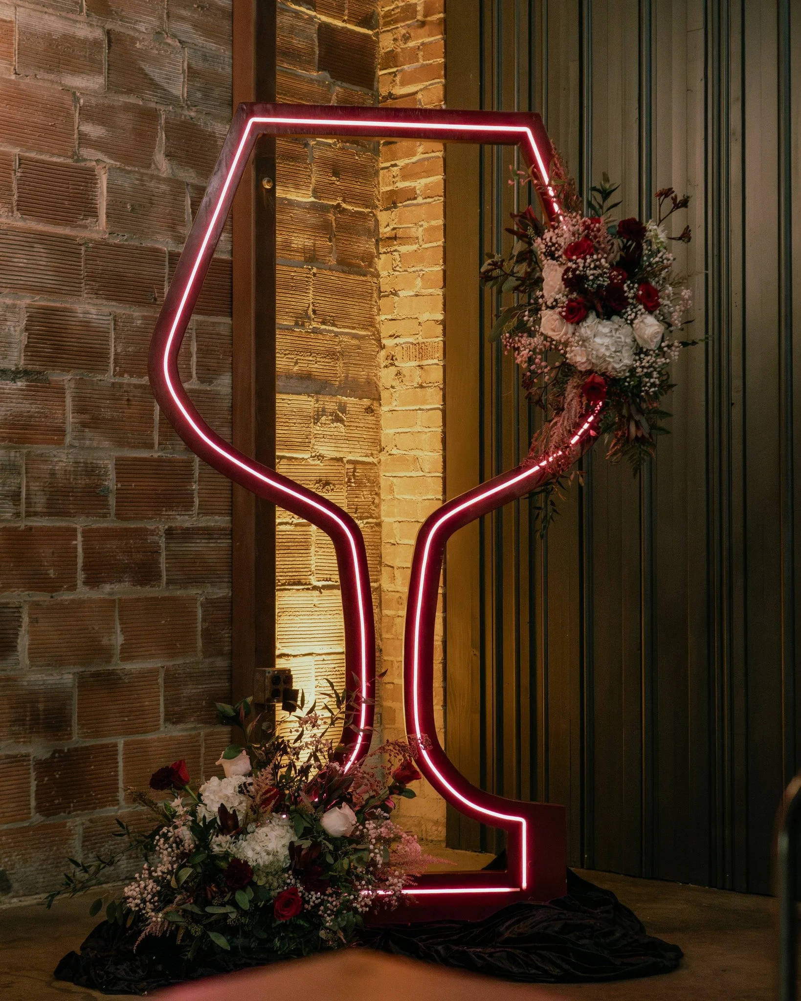 click the link in our bio!⏳ This is it, wedding pros&mdash;your last chance to secure tickets for the 2nd Annual Wine Down! Don&rsquo;t let this opportunity pass you by to connect with fellow professionals in an unforgettable evening of networking an