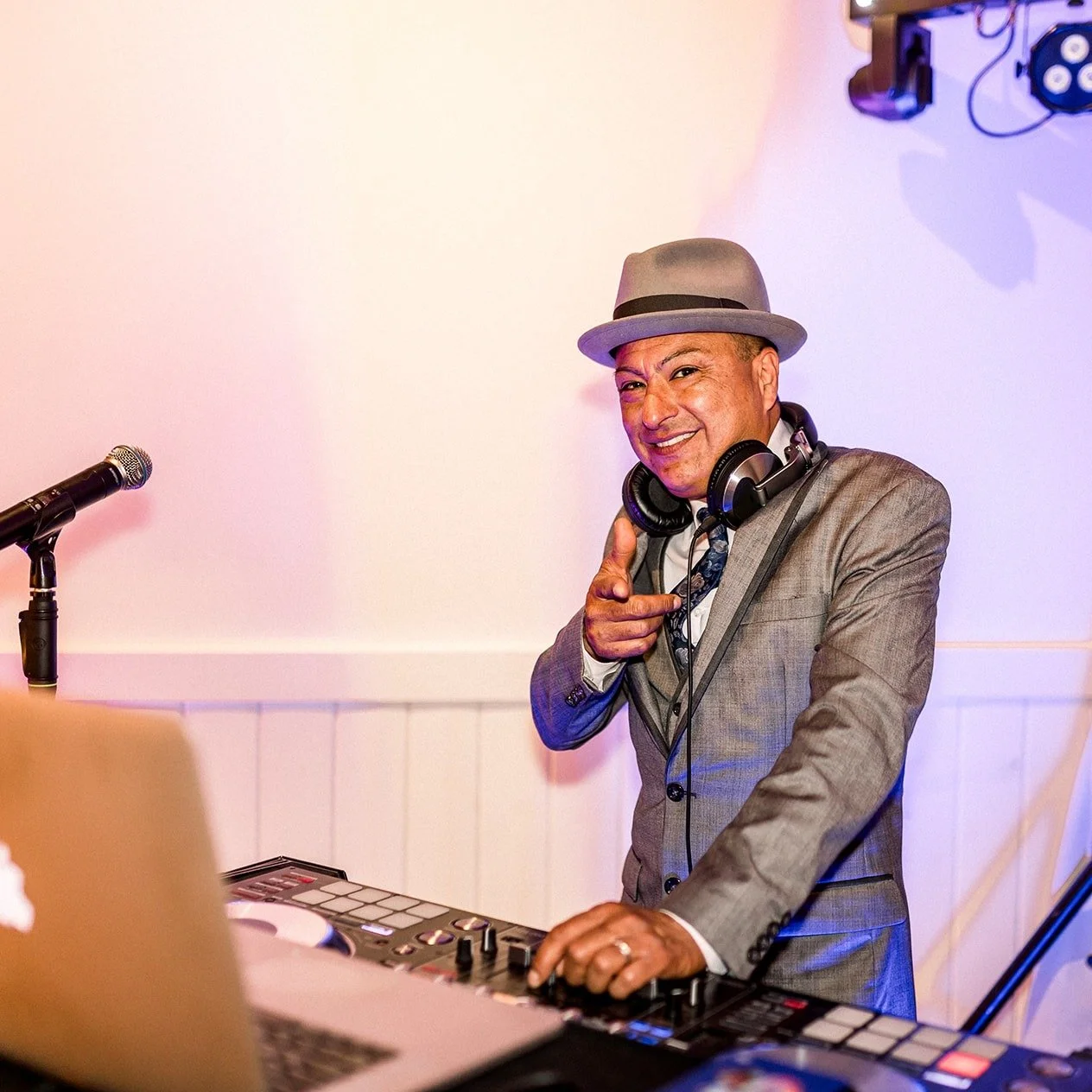 🎉 A huge thank you to Music Makers DJ Service ( @musicmakersdjservice ) for being part of the 2nd Annual Wine Down this week! We&rsquo;re thrilled to have them on board and can&rsquo;t wait to dance the night away to their incredible beats! 

With t