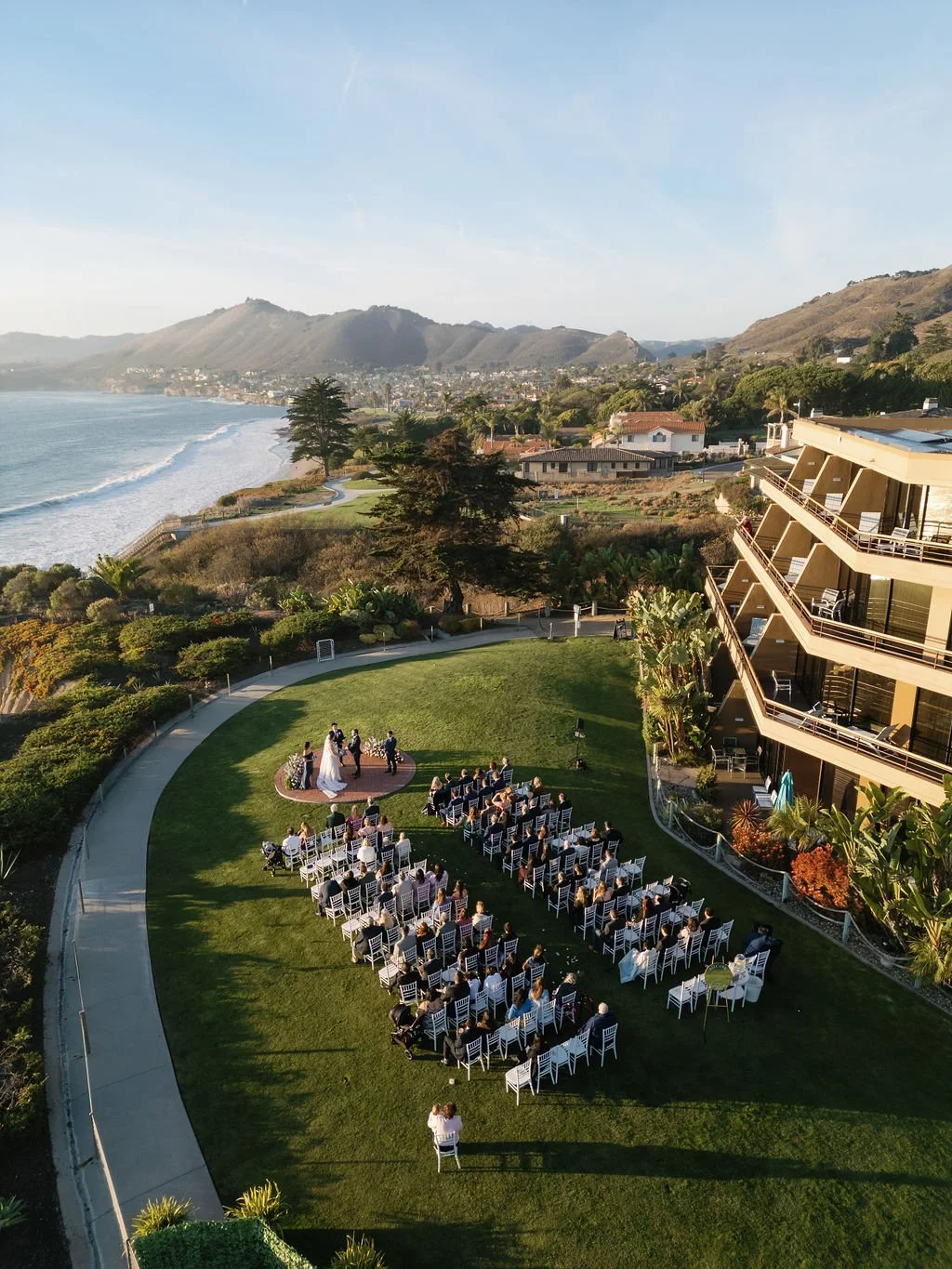 THE CLIFFS HOTEL AND SPA