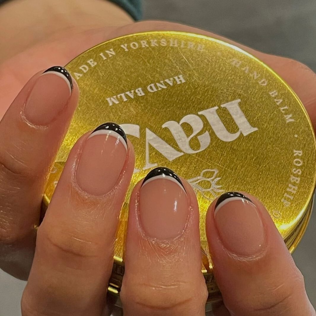A modern take on a classic French mani. Featuring the @officialnavyprofessional hand balm, available to purchase in the salon. 🖤 

- Please select &ldquo;nail art&rdquo; when booking this type of French manicure. 

#novuharrogate #harrogatesalon #ha