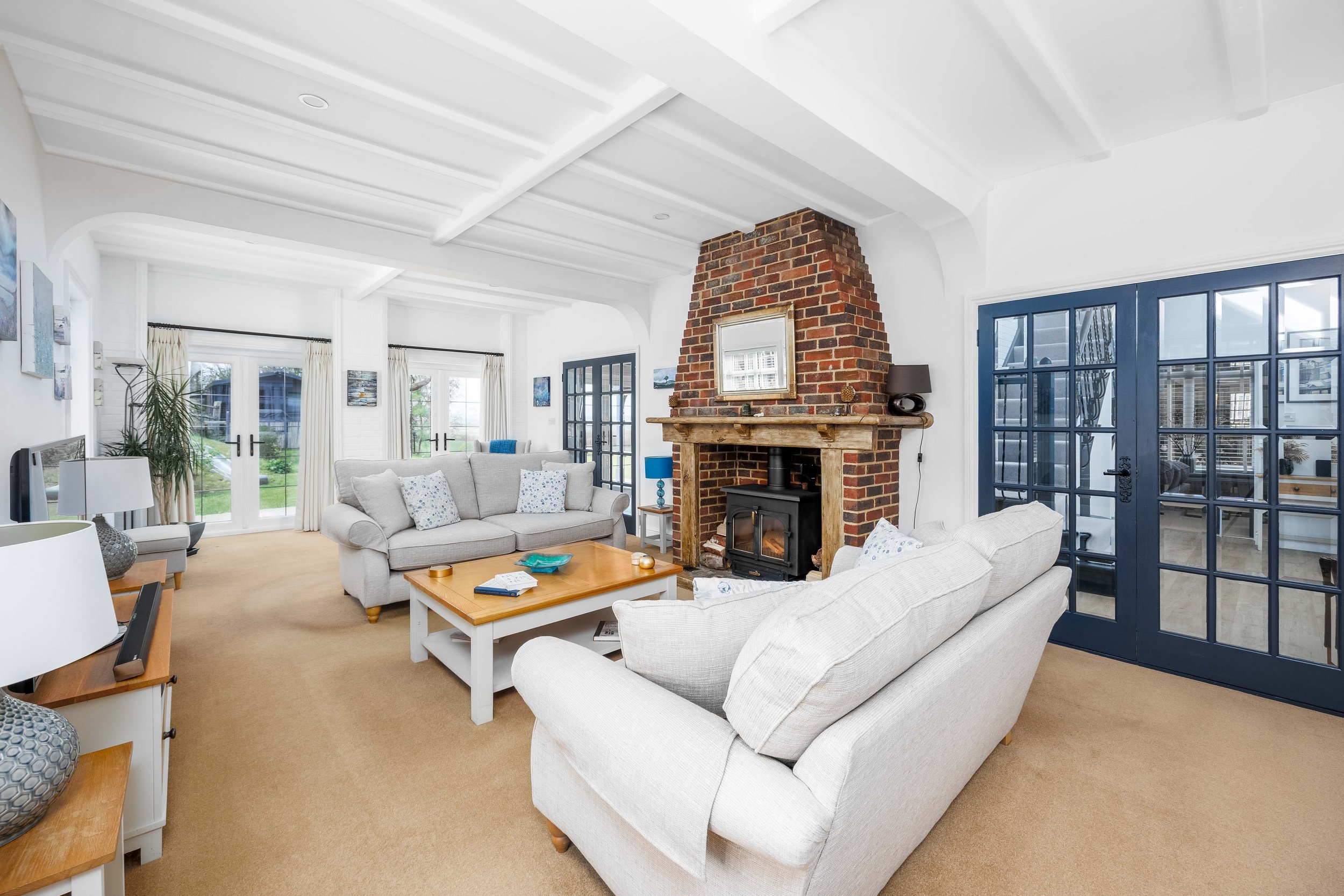 Roots Property Marketing -2.jpg